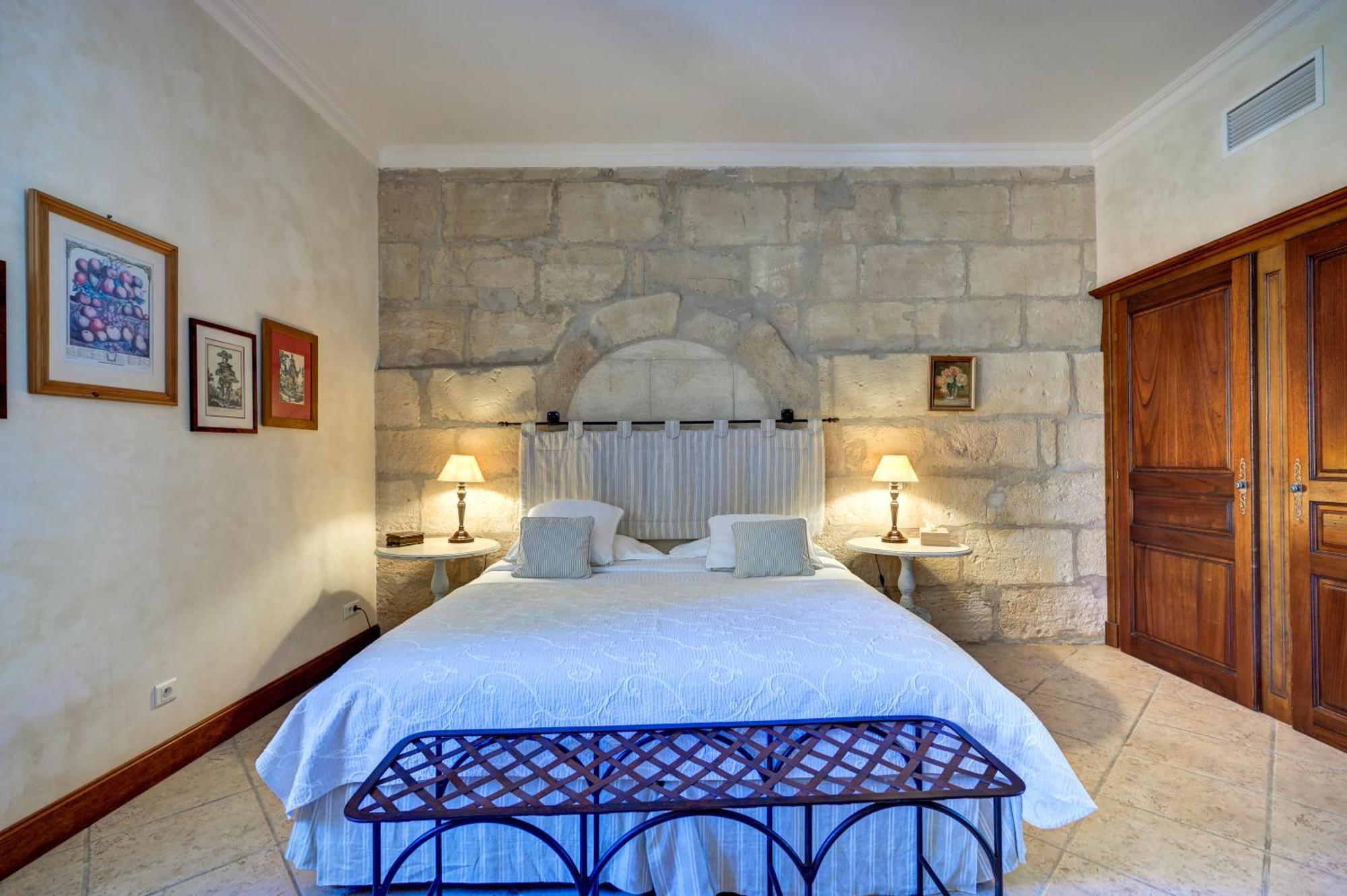 Prestige Suite