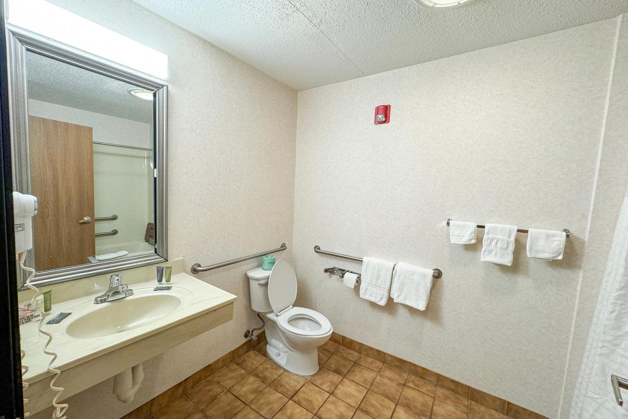 Standard 2 Double beds Accessible Non-smoking