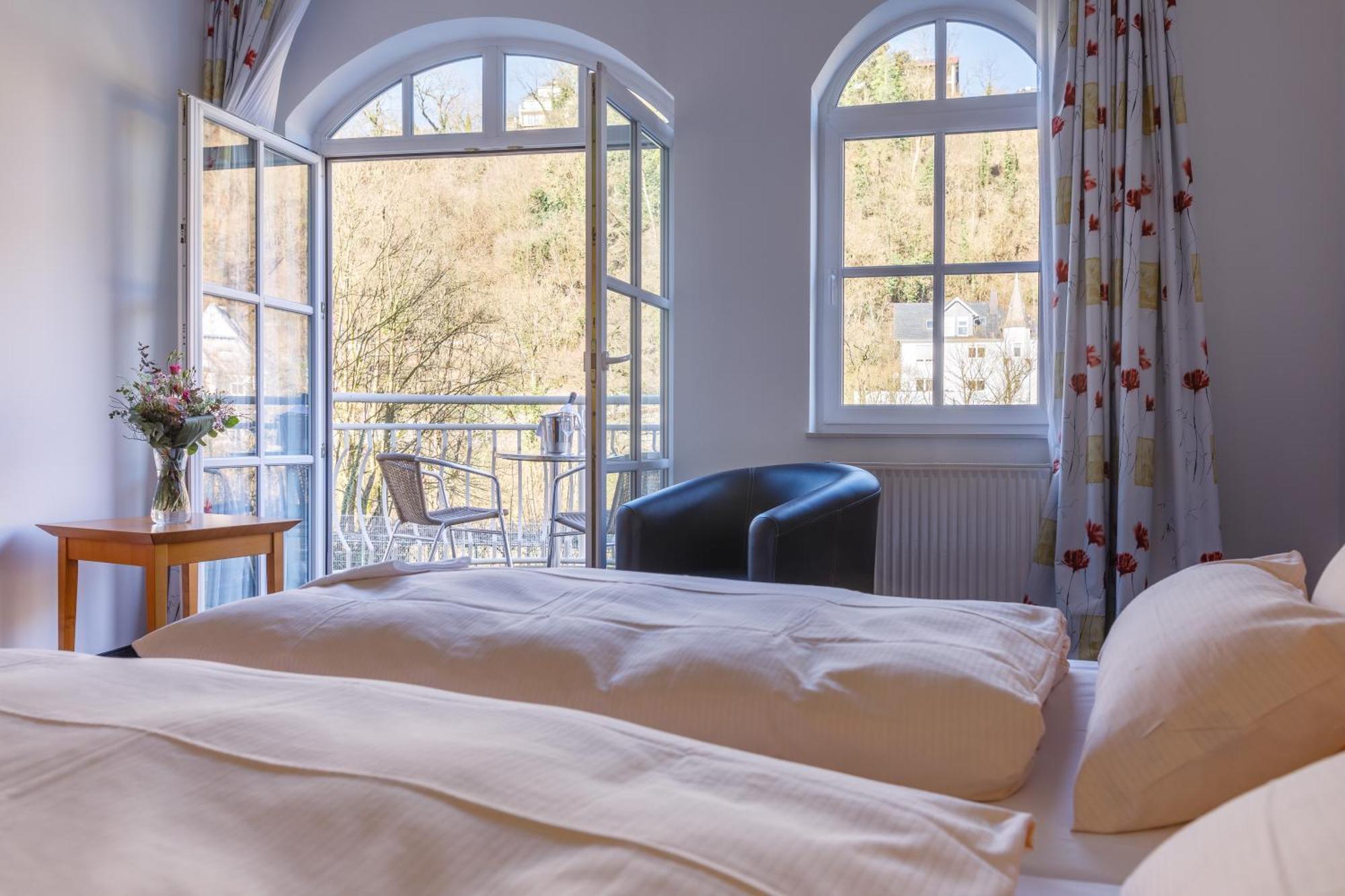 Standard Double Room River Side