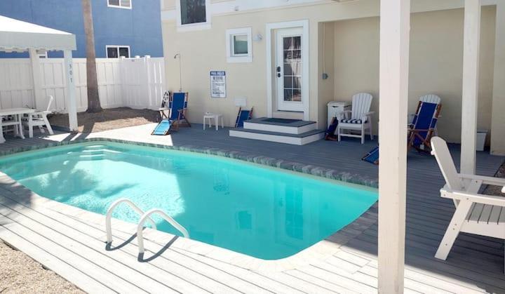 Two-Bedroom Townhouse