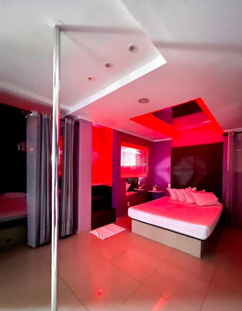 Queen Suite Spa Bath