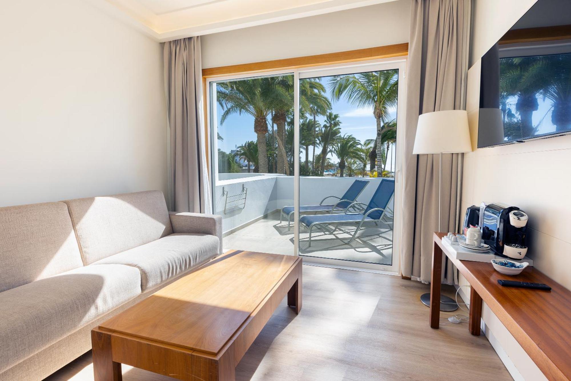 Junior Suite Pool View