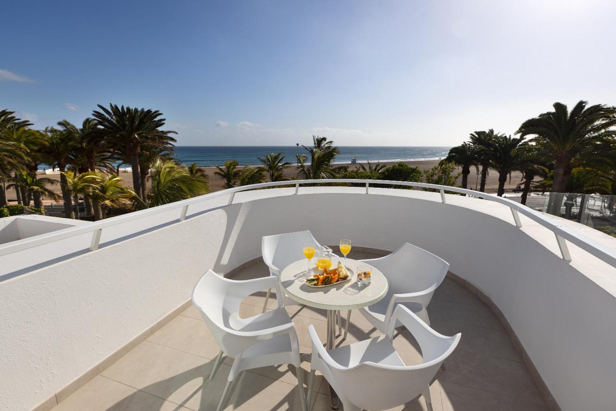 Junior Suite Pool View