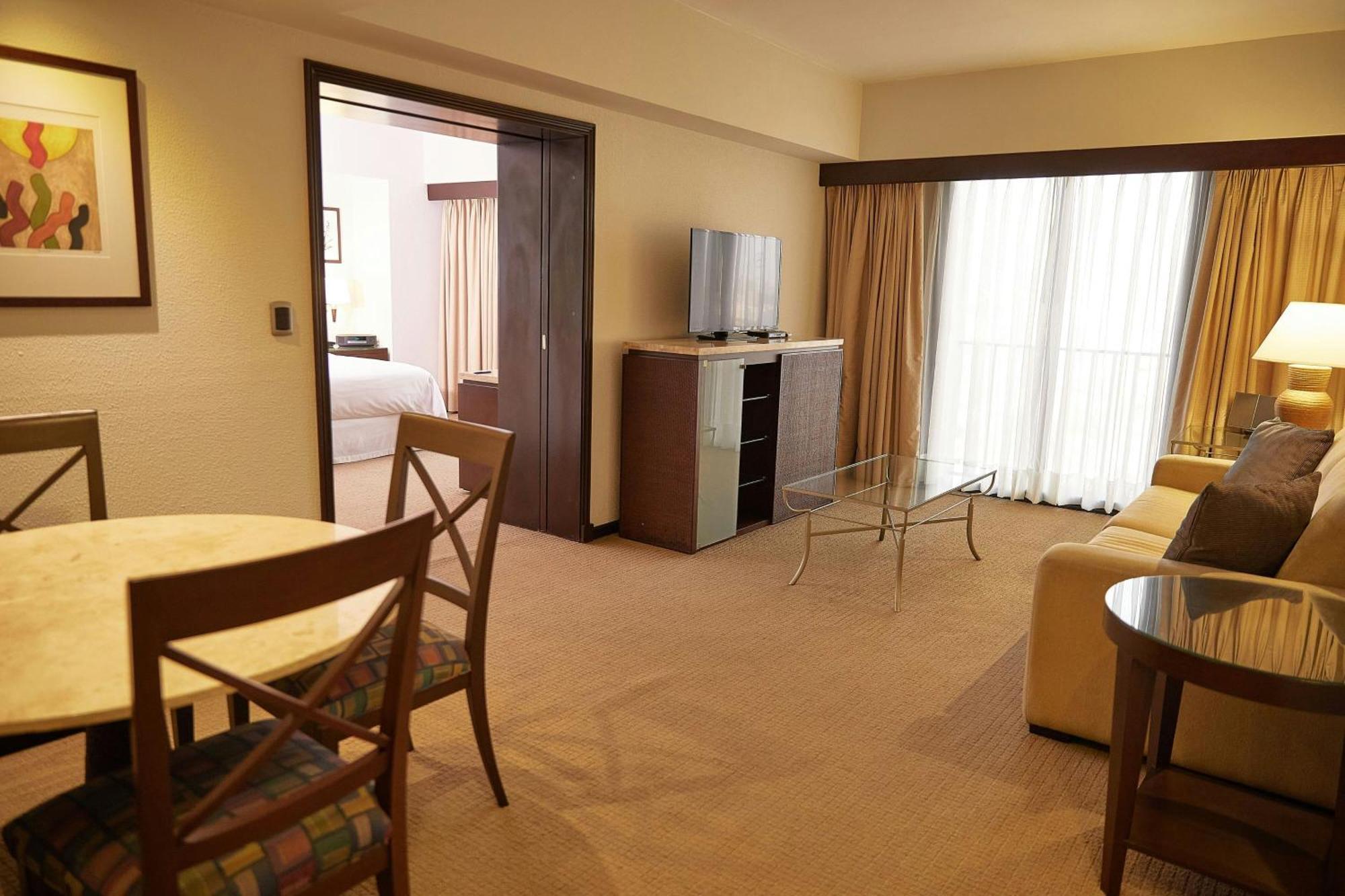 Junior Suite Junior Suite 1 King