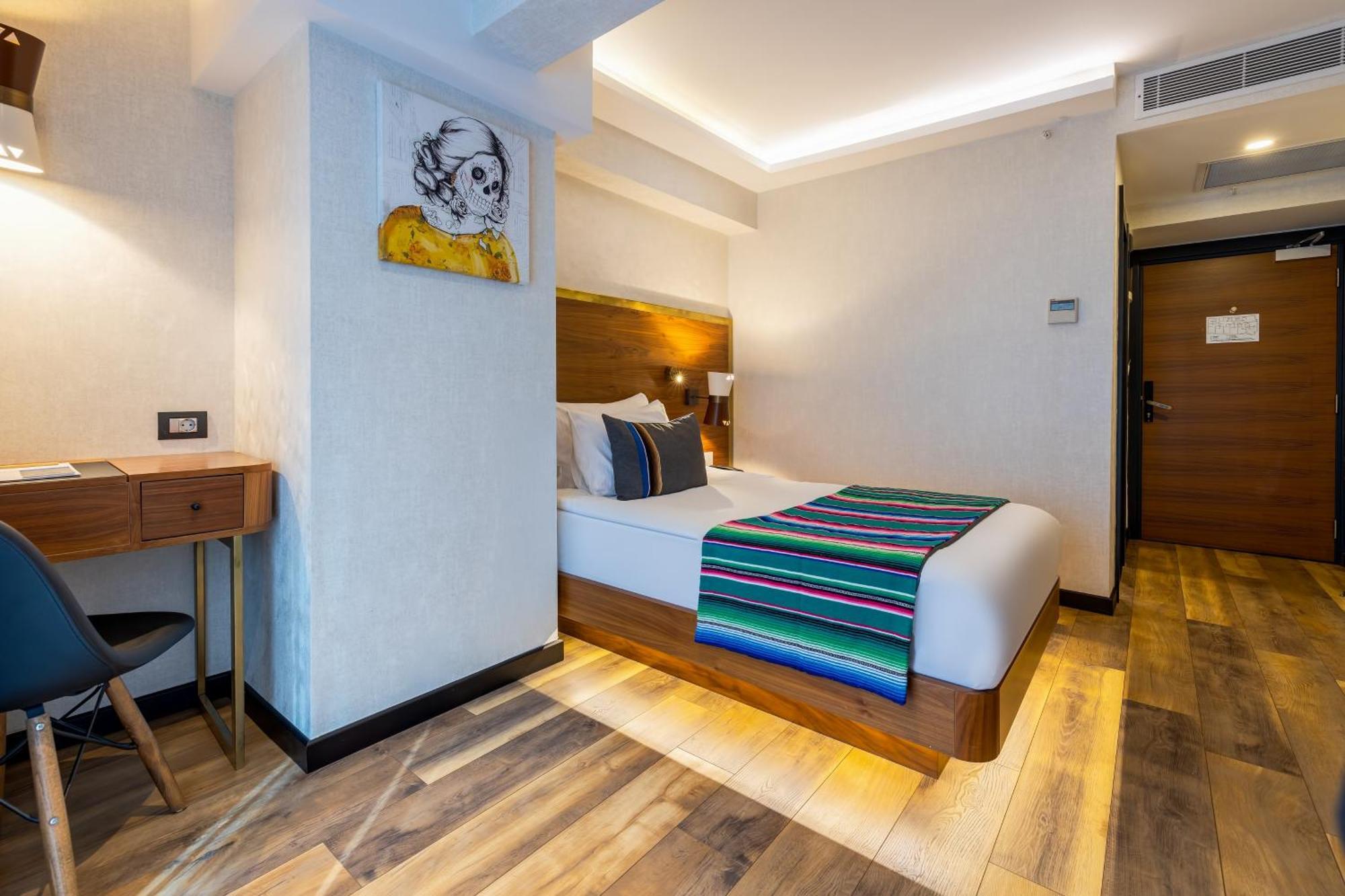 Economy Single Room