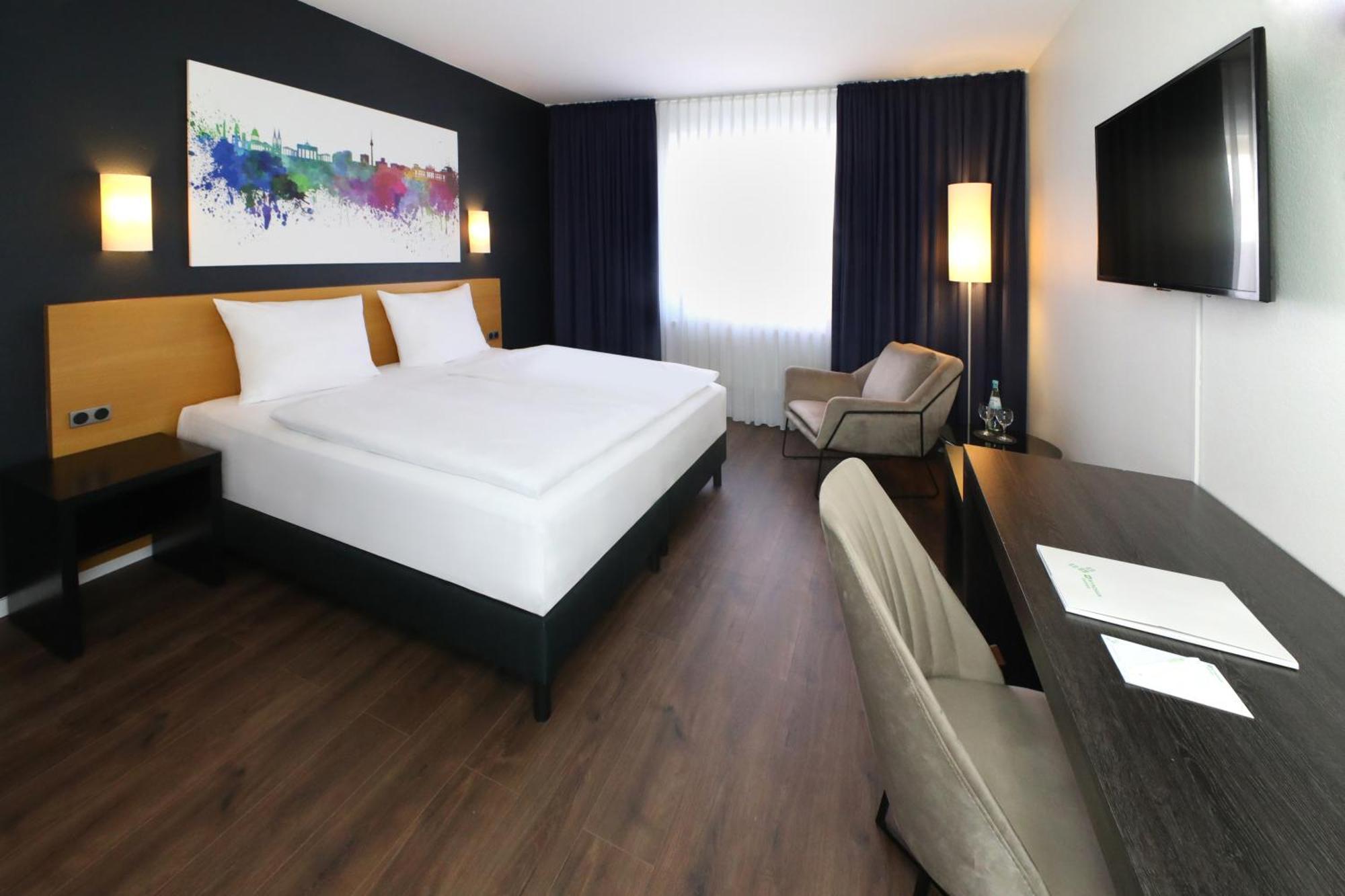Superior Double or Twin Room Courtyard View