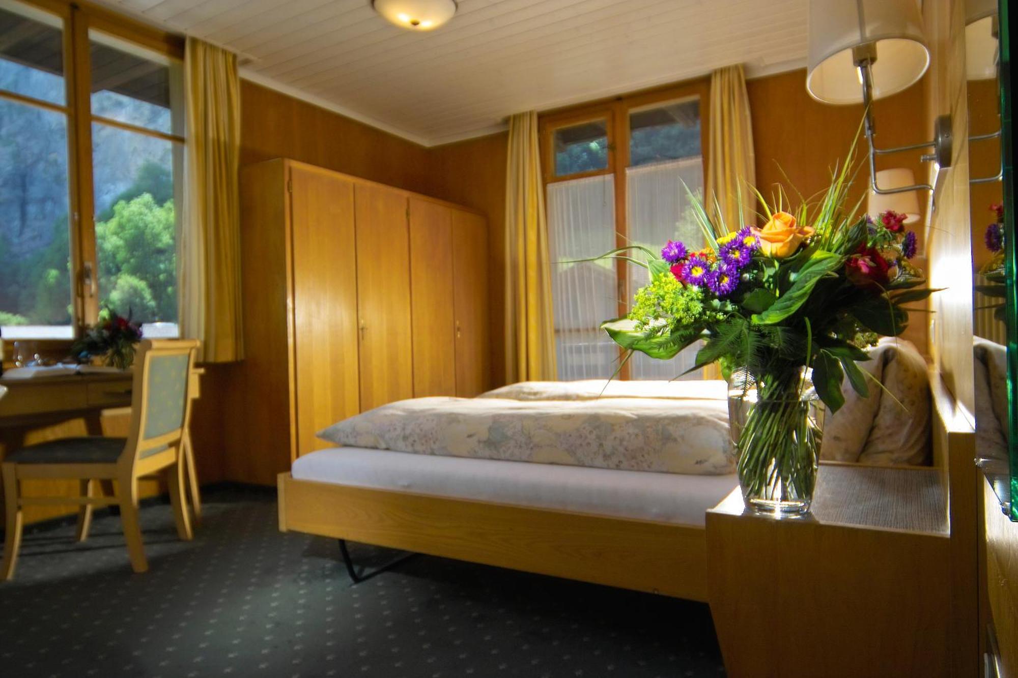 Triple Room with Balcony and Waterfall View