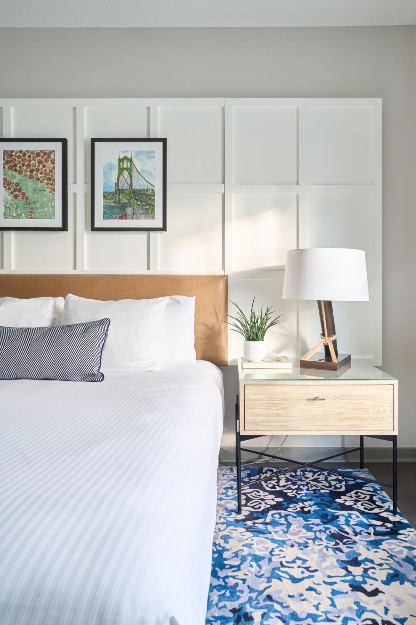 King Guestroom