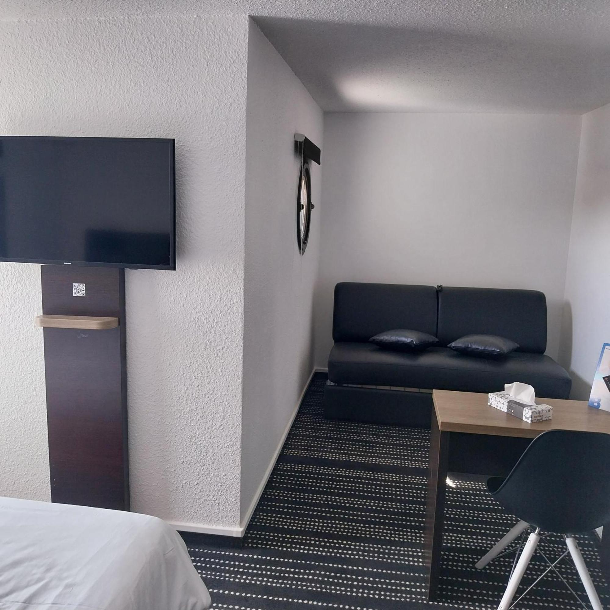 Triple Room Main Building