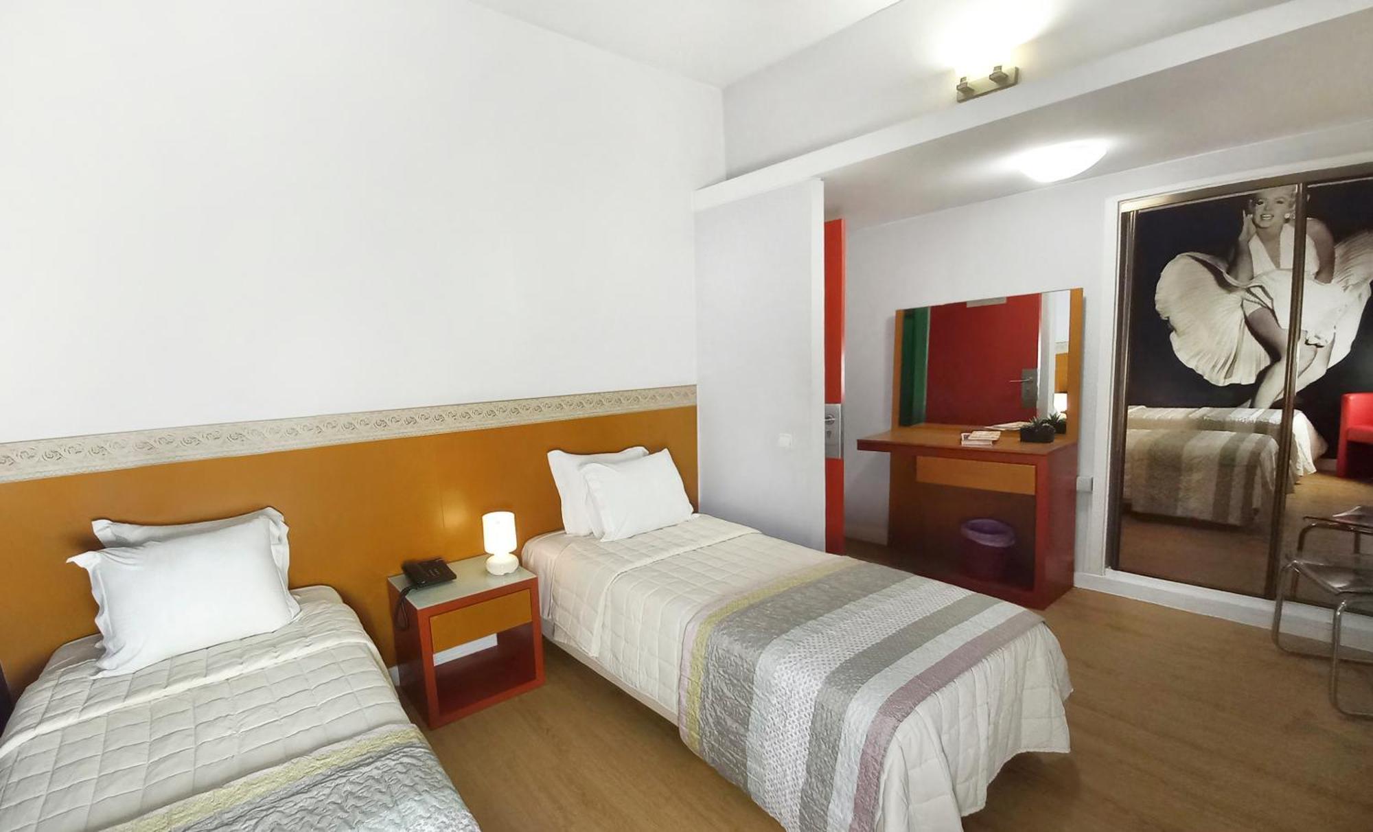 Triple Room,1660300713:JPEG