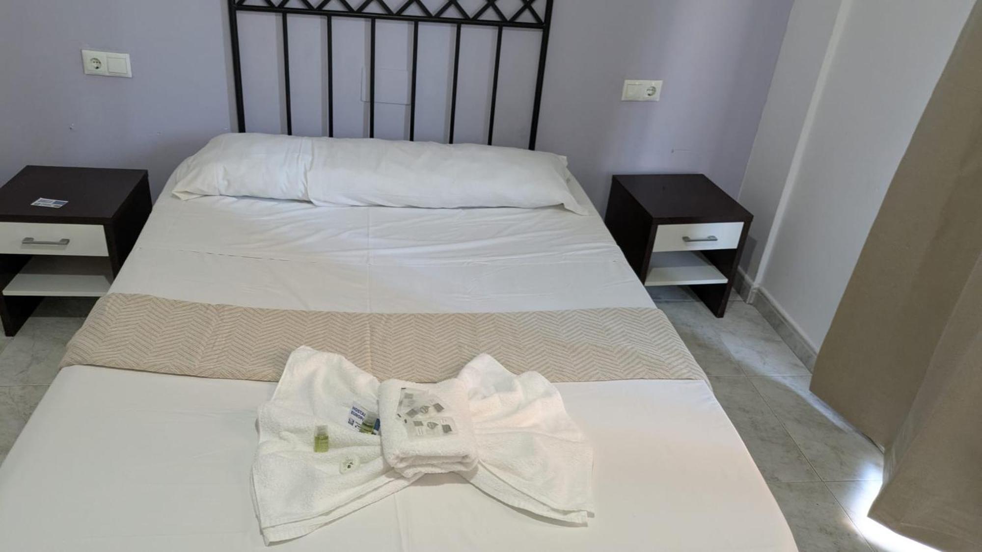 Budget Single Room