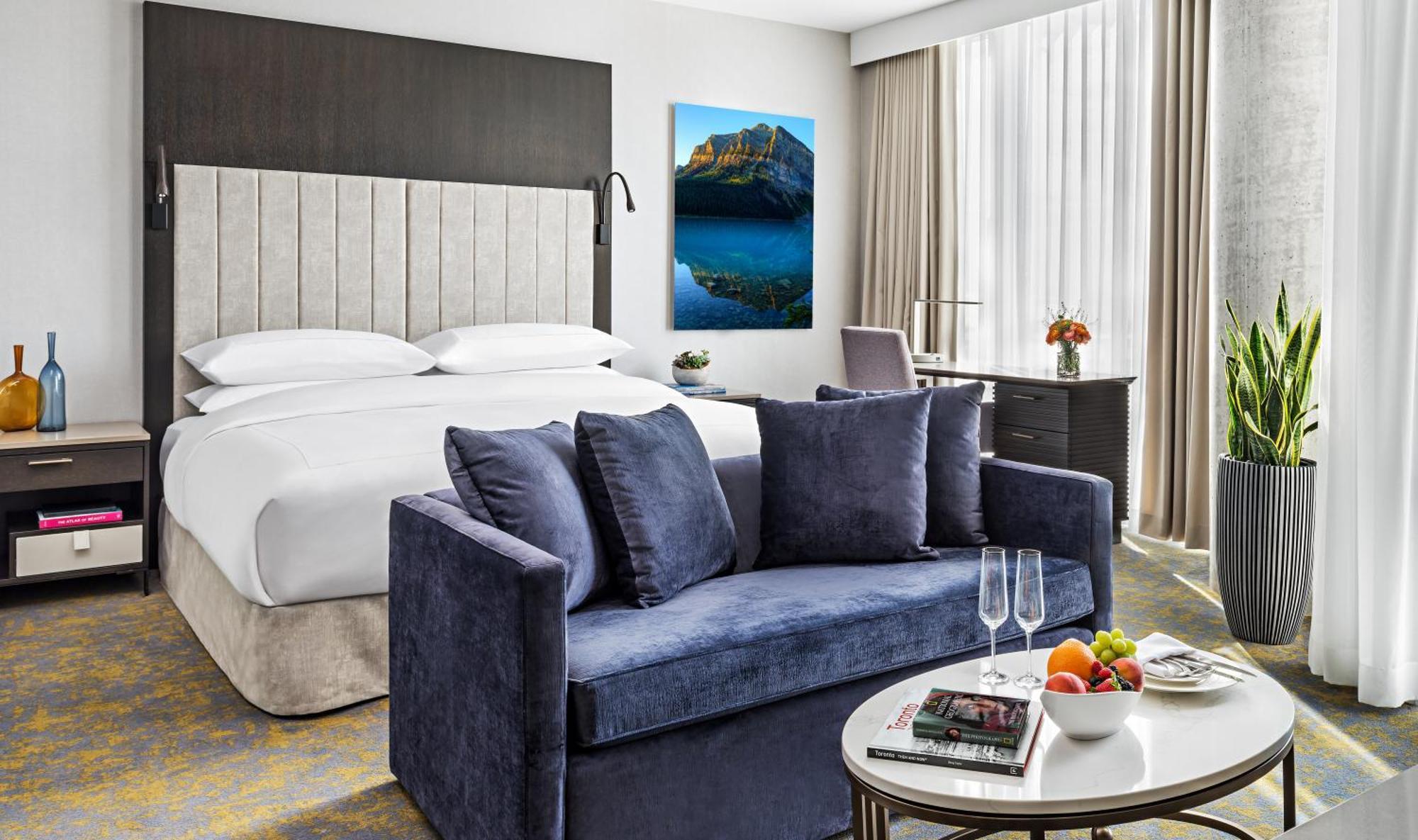 Deluxe King Room
