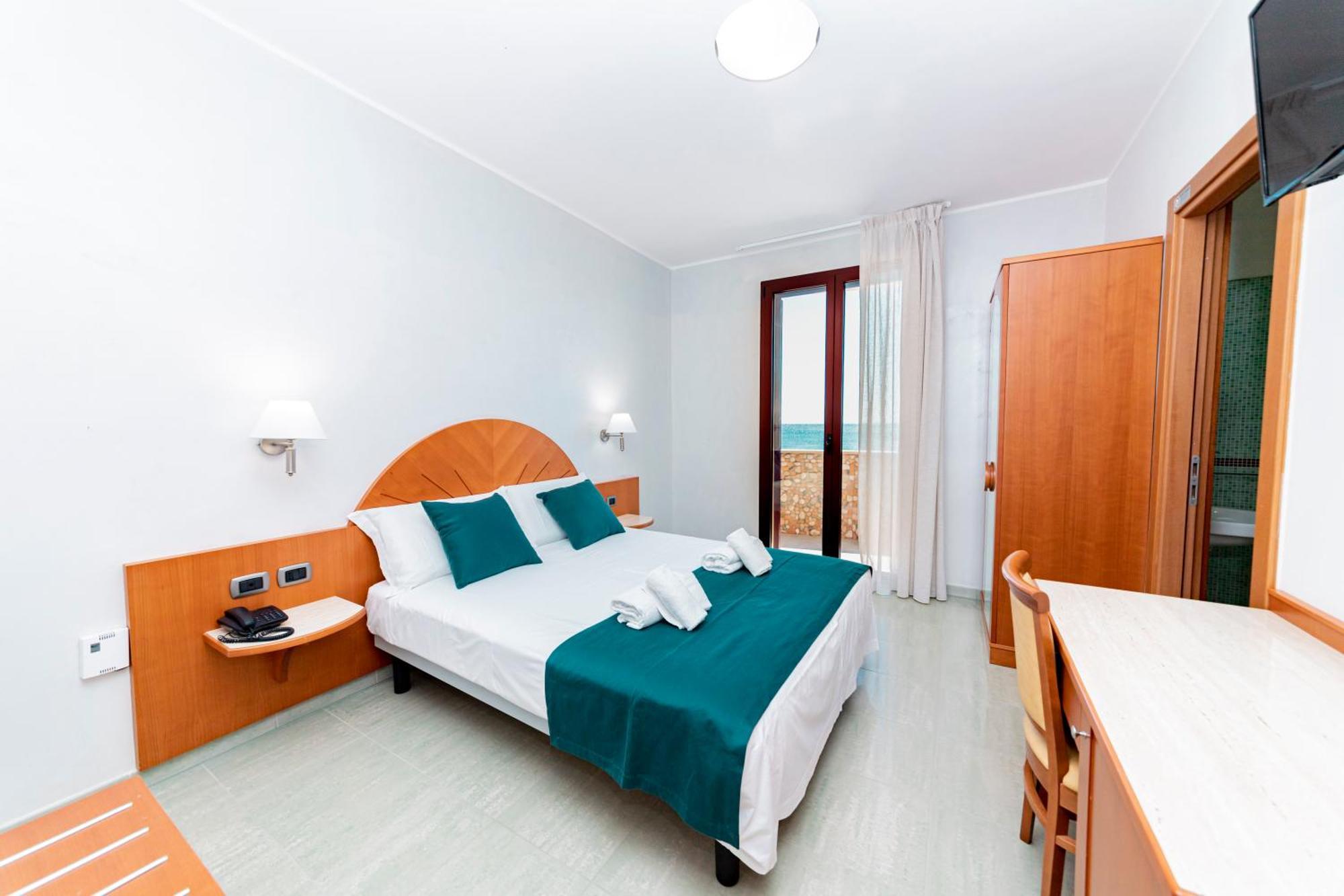 Double Room Balcony Sea View