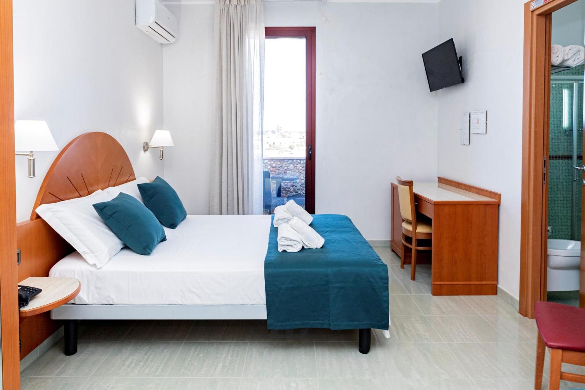 Quadruple Room Sea View