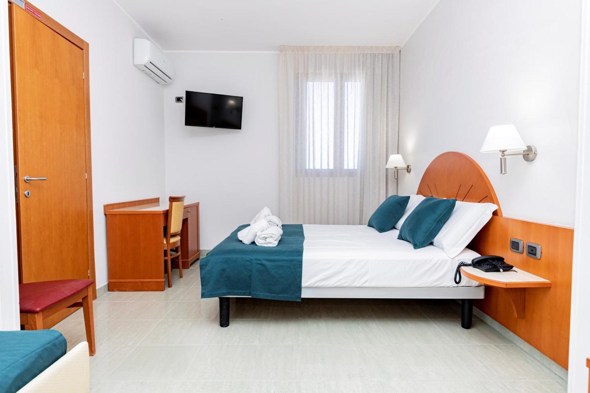 Quadruple Room Disability Access