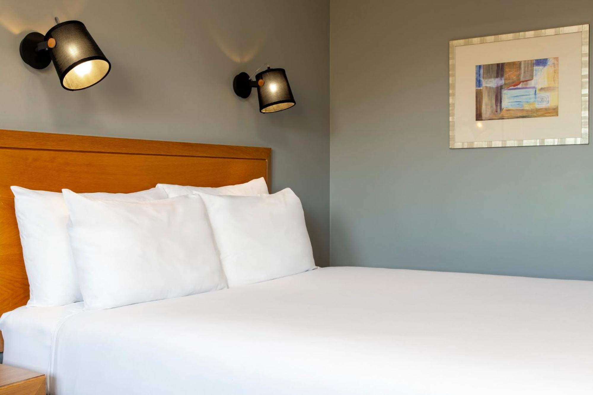 Standard Double Room with Double Bed and Two Single Sofa Beds