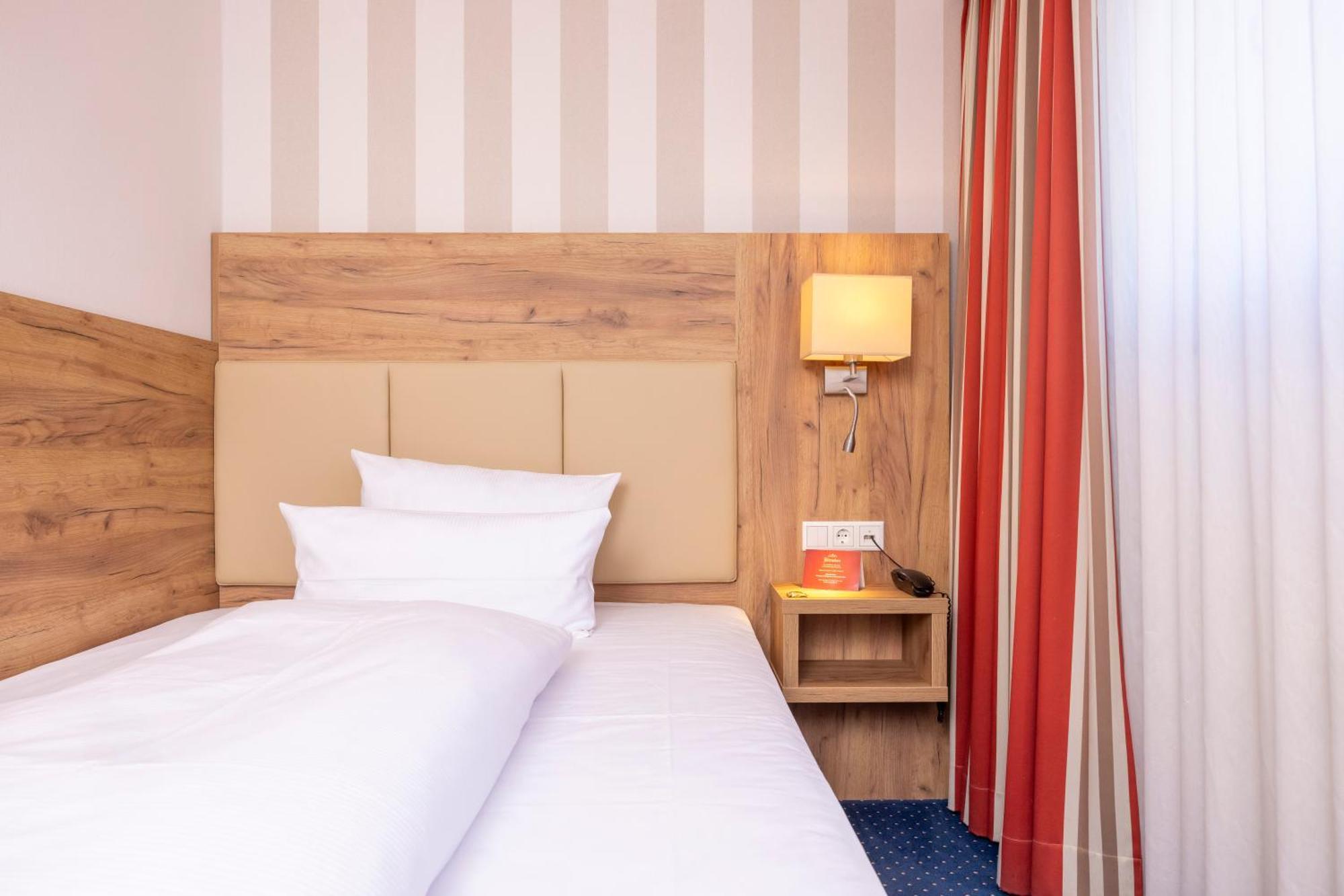 Business Single Room,1661632554:JPEG