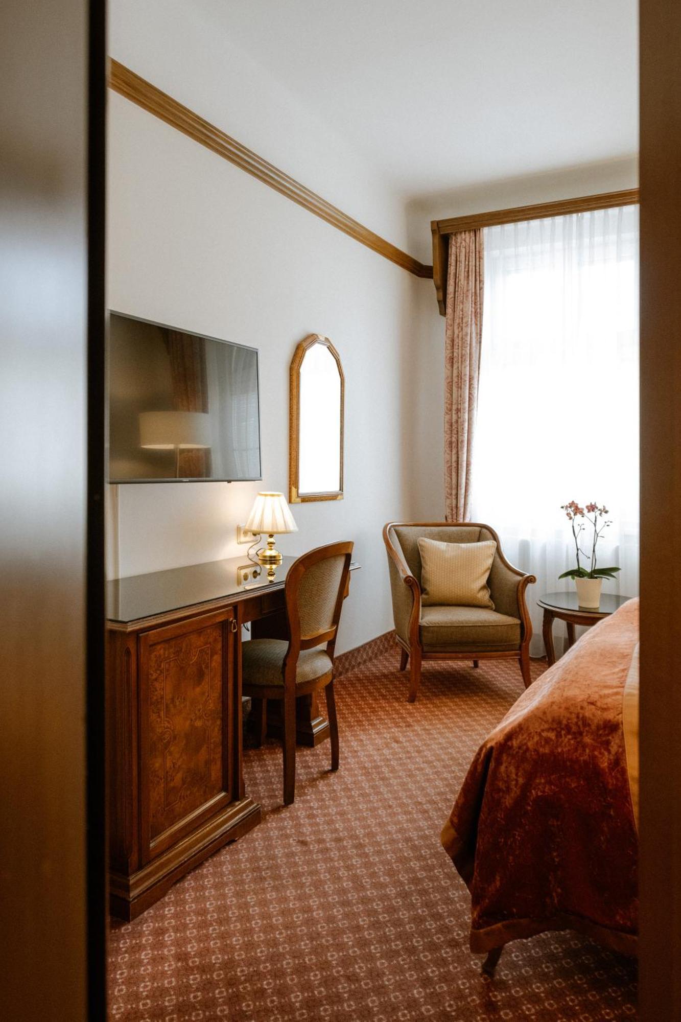 Double Room Courtyard View
