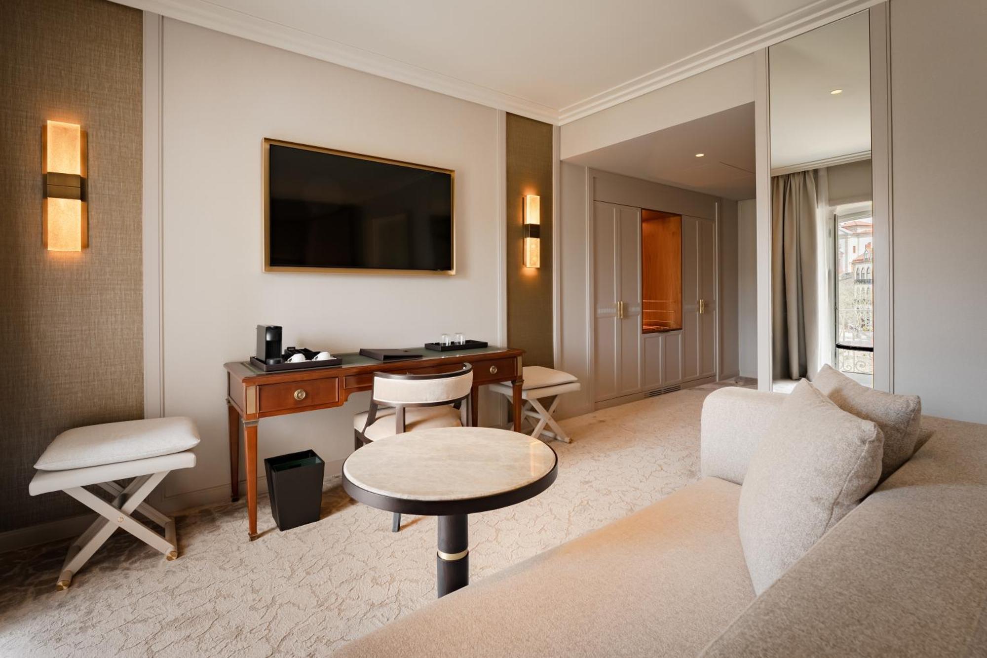 Prestige Double Room river view