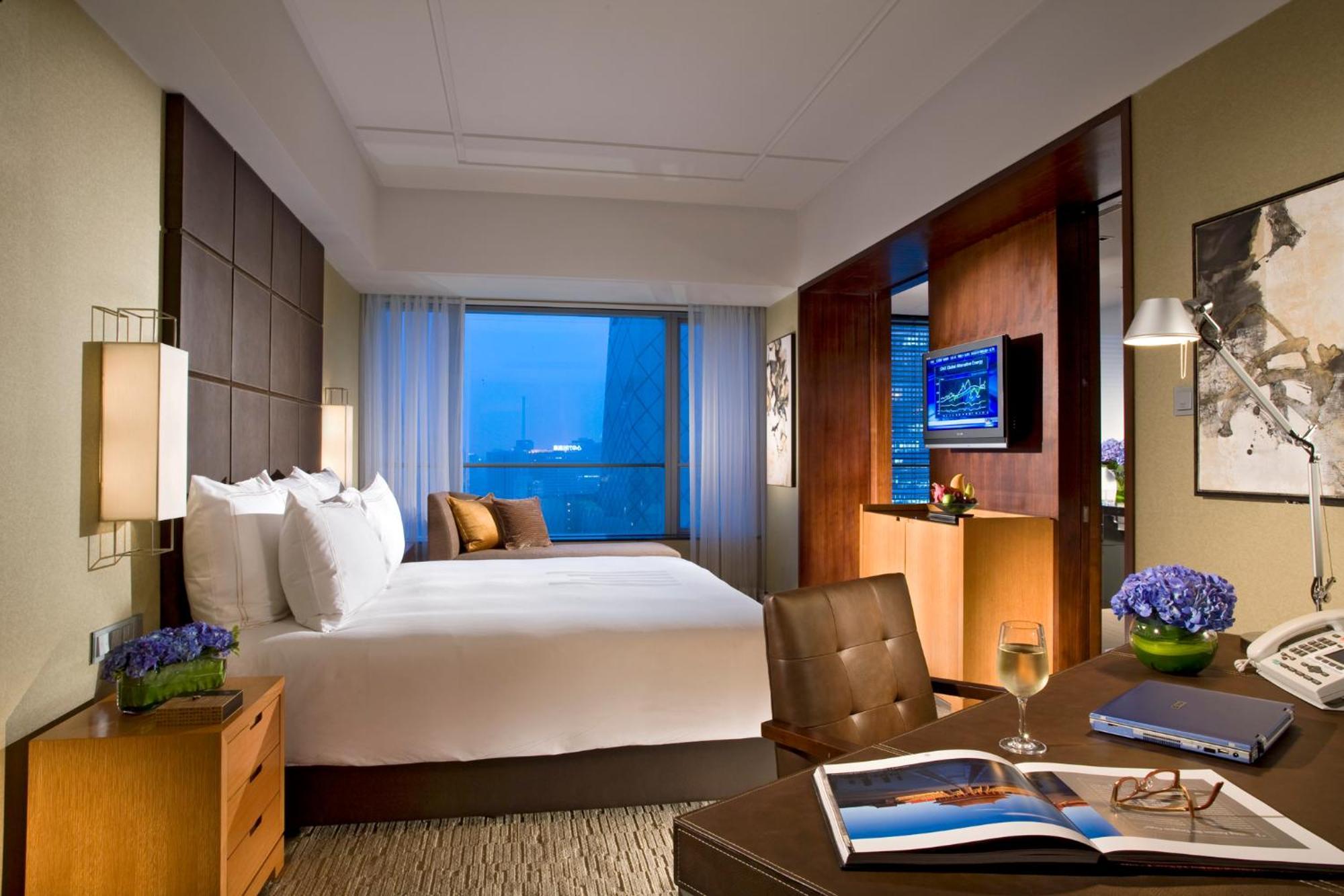 M Deluxe King Room