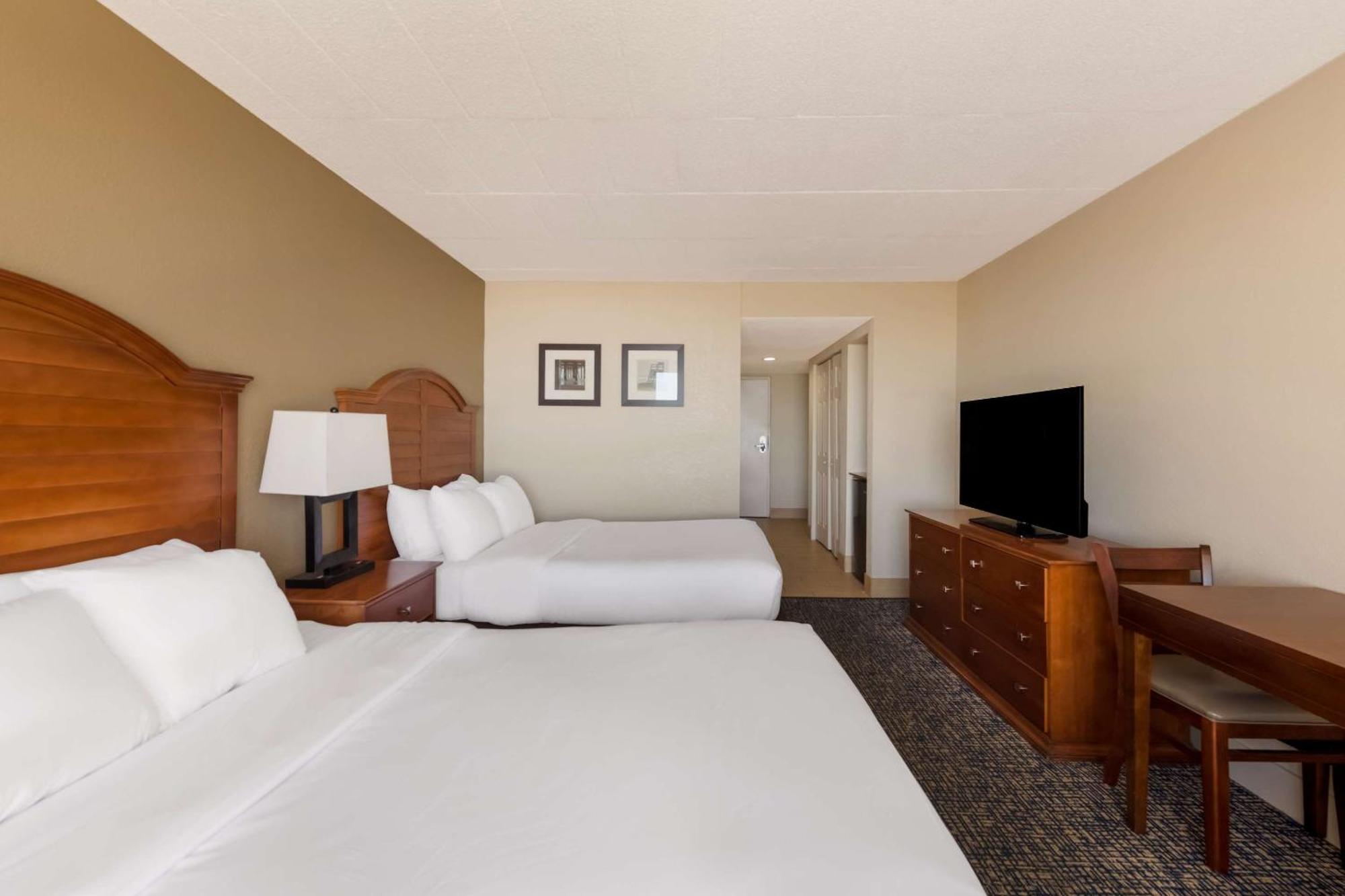 Room Two Double Beds Bay View