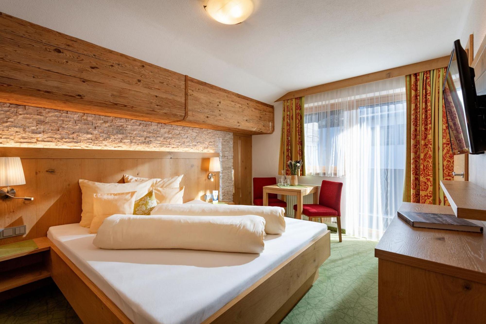 Deluxe Tweepersoonskamer met Balkon