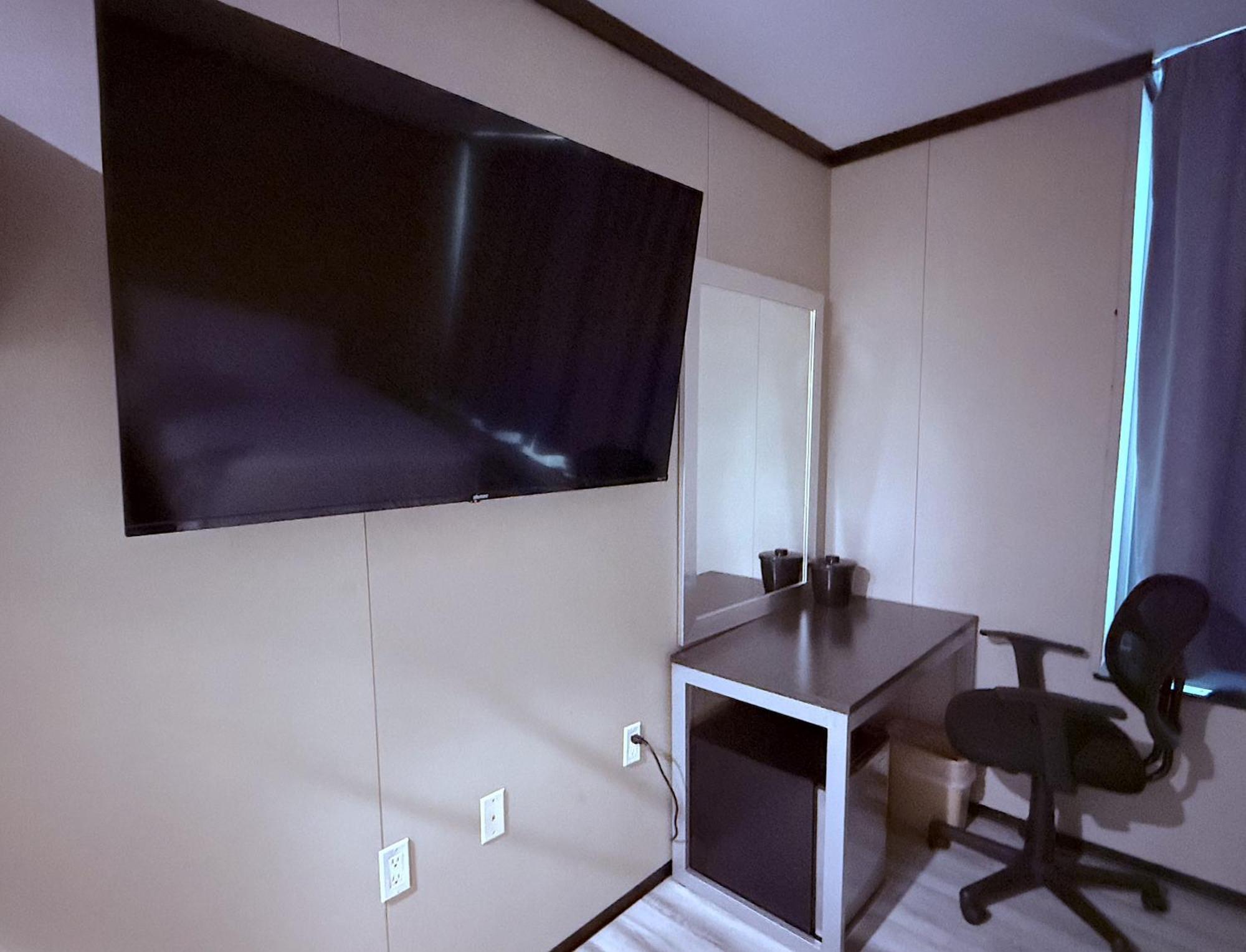 Double Room Two Double Beds Non-Smoking
