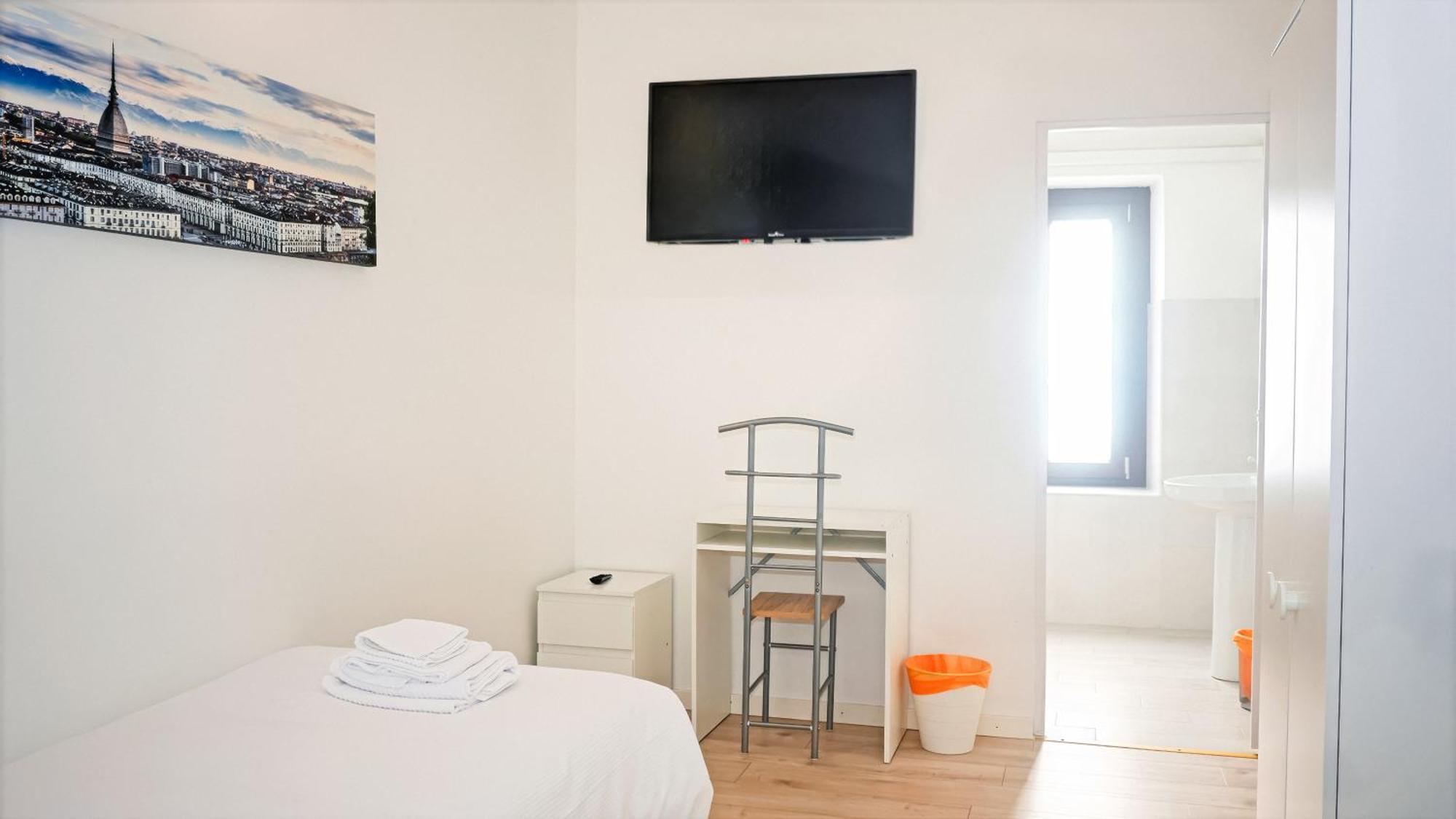 Economy Single Room