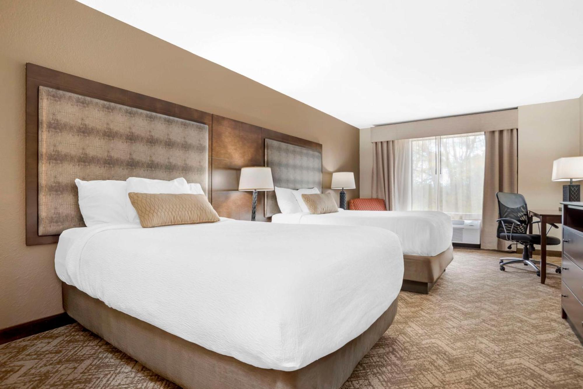 Double Room Two Double Beds Non-Smoking