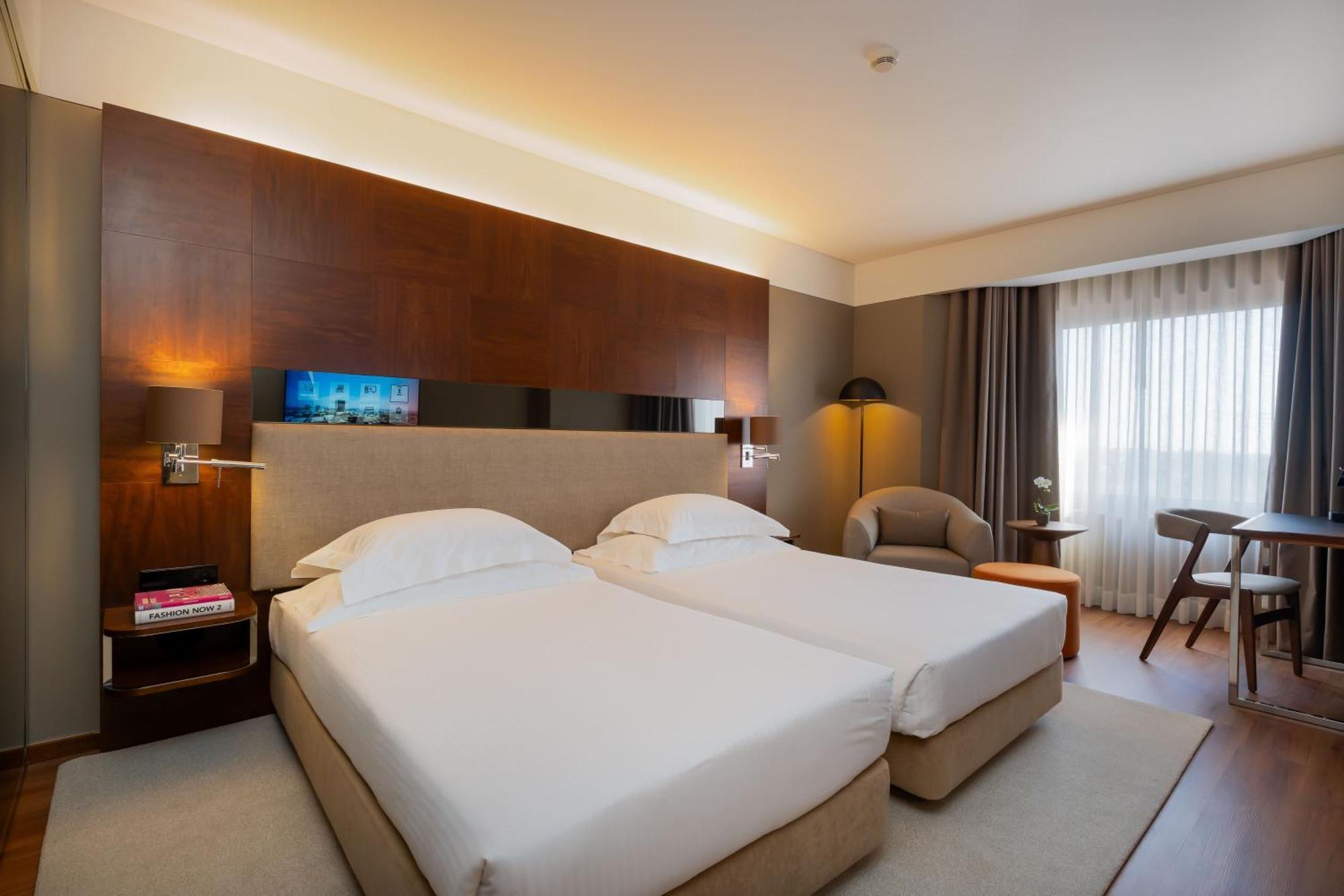 High Floor Executive Twin Room