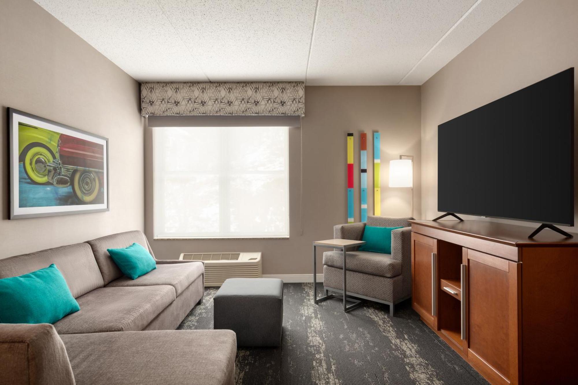 One-Bedroom King Suite Non-Smoking