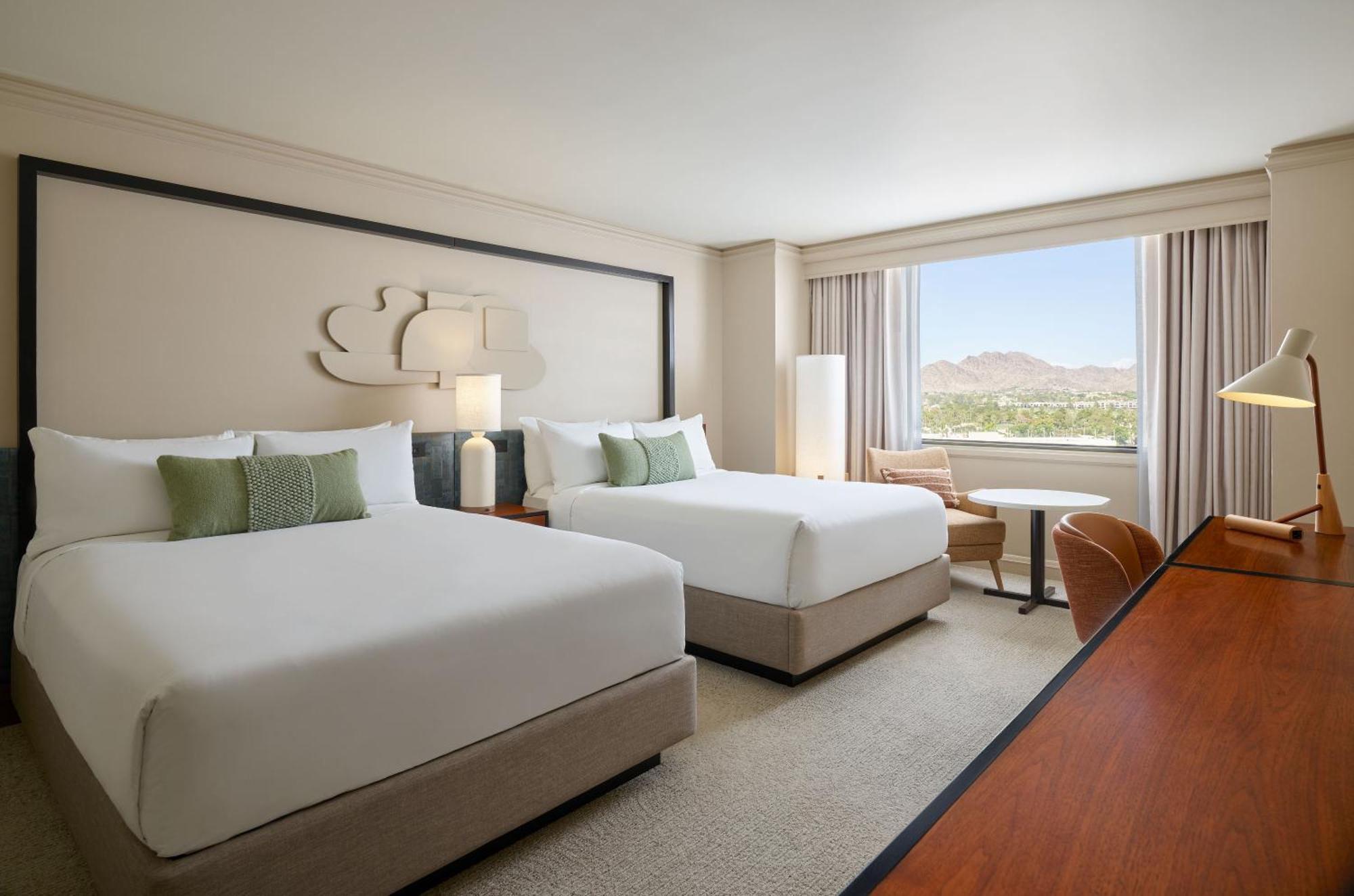 Luxury Queen Room