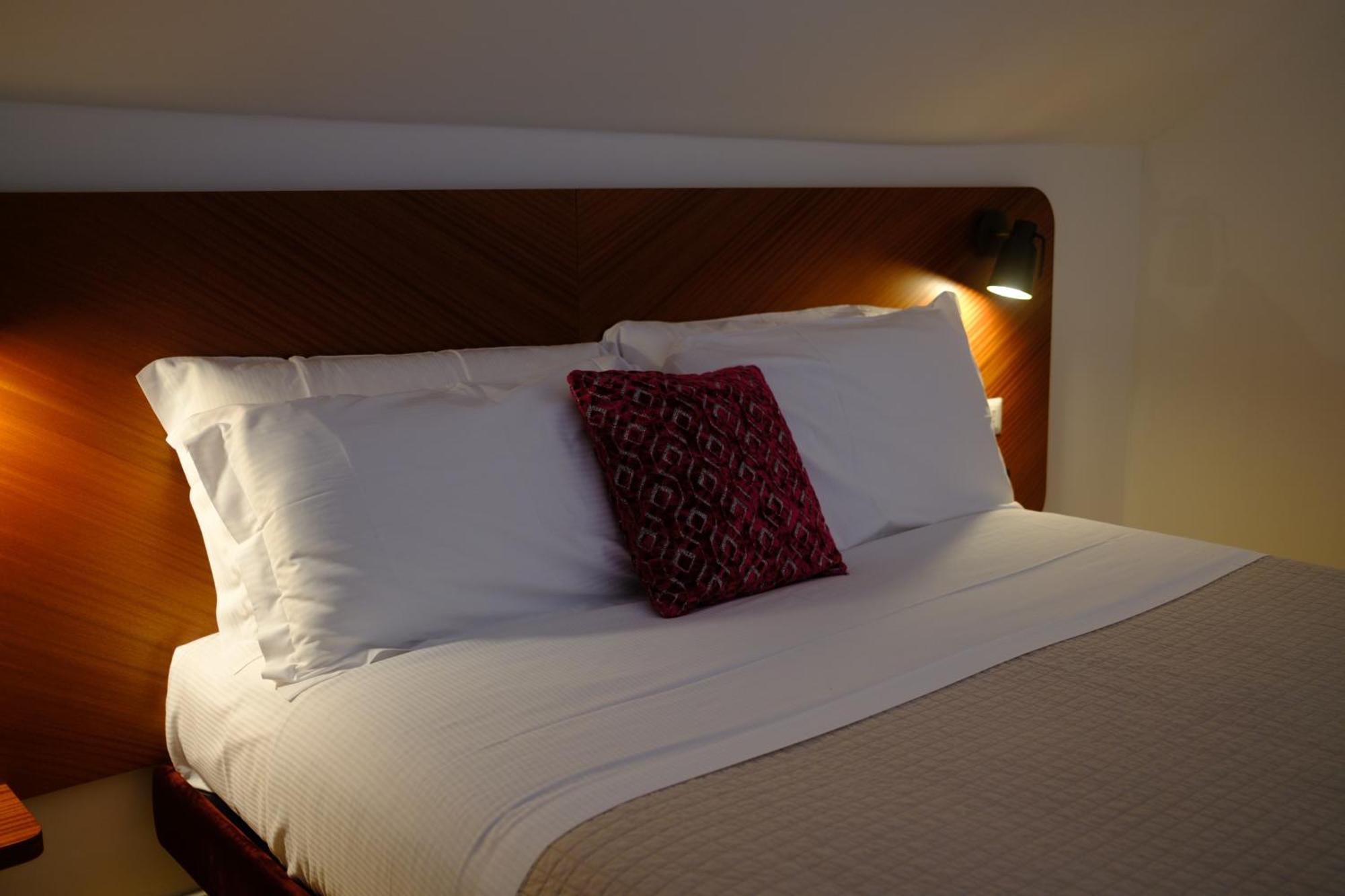 Deluxe Junior Suite