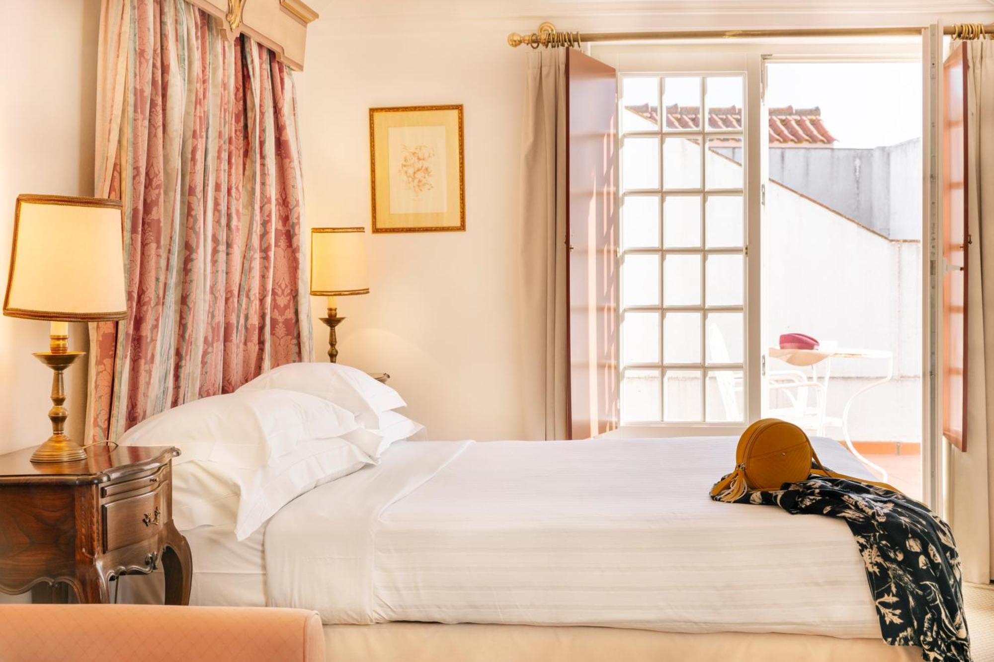 Classic Double or Twin Room