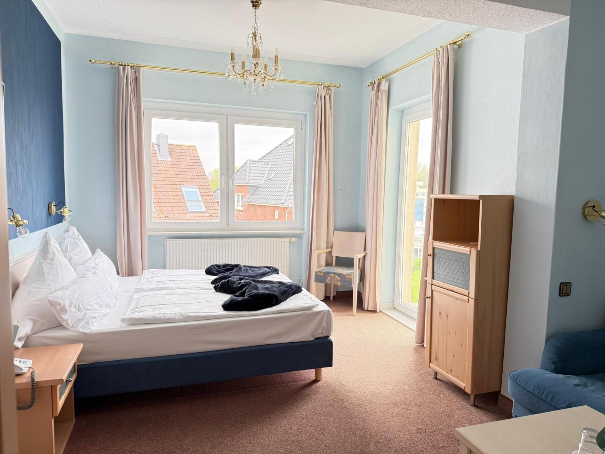 Double Room Side Sea View