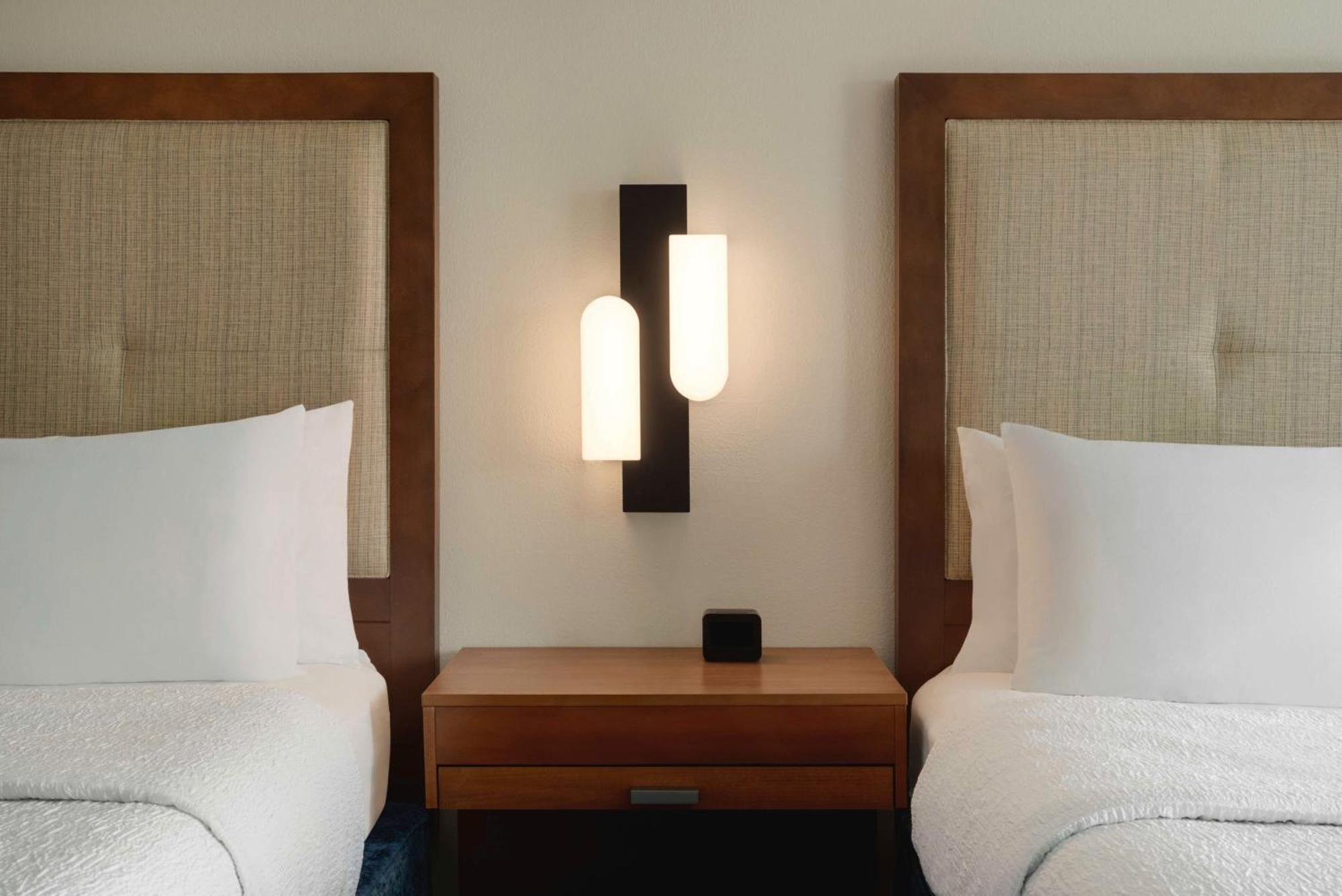 Room with Two Queen Beds - Non-Smoking