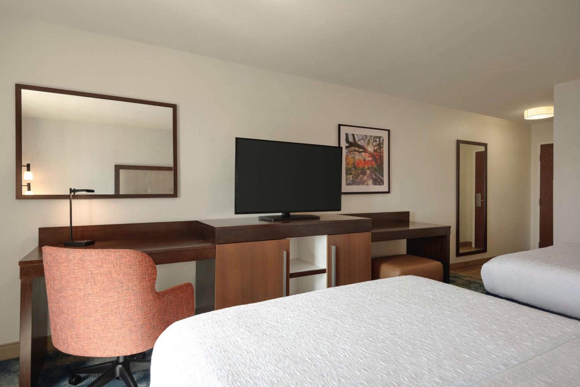 Room Two Queen Beds Non-Smoking