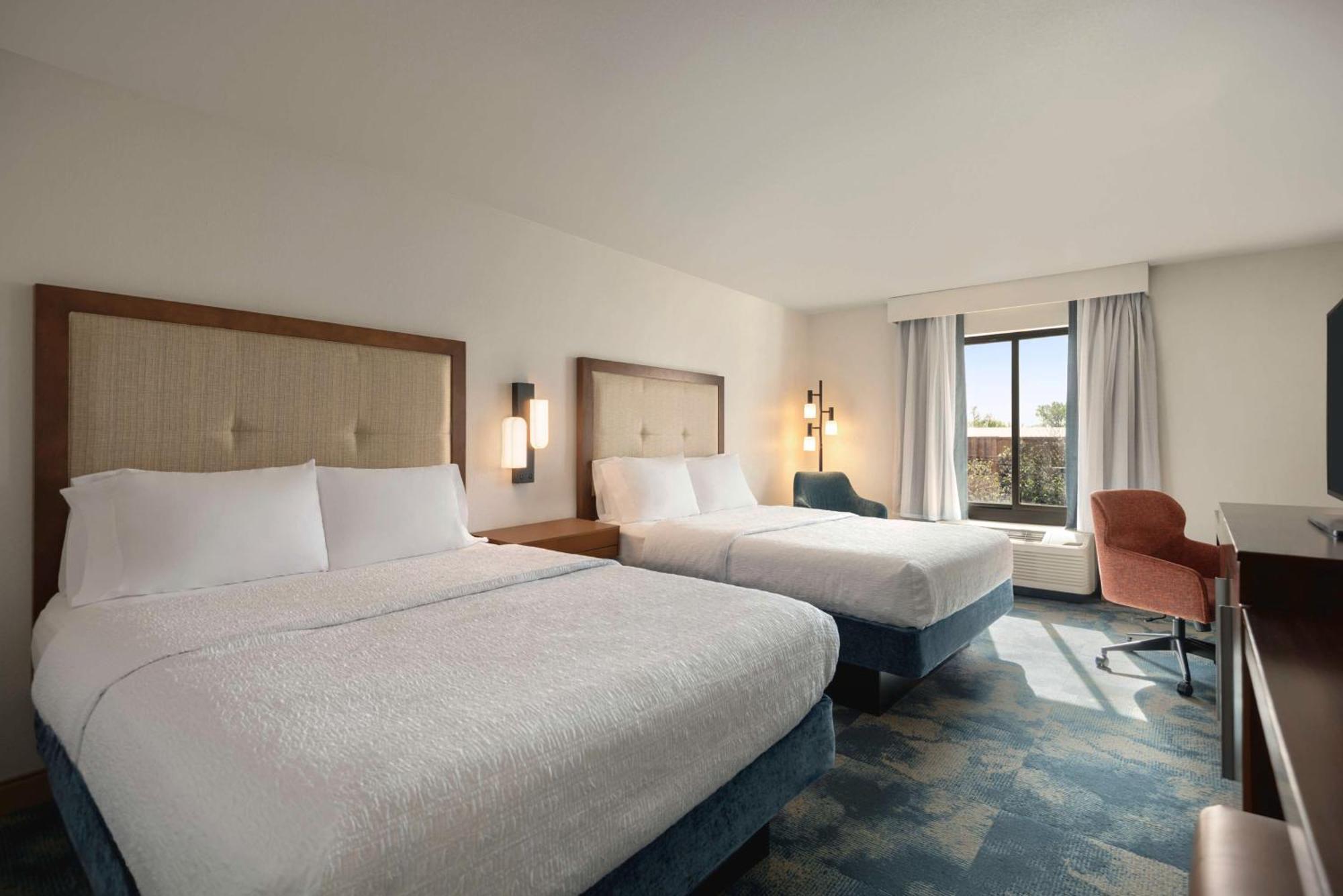 Room Two Queen Beds Non-Smoking