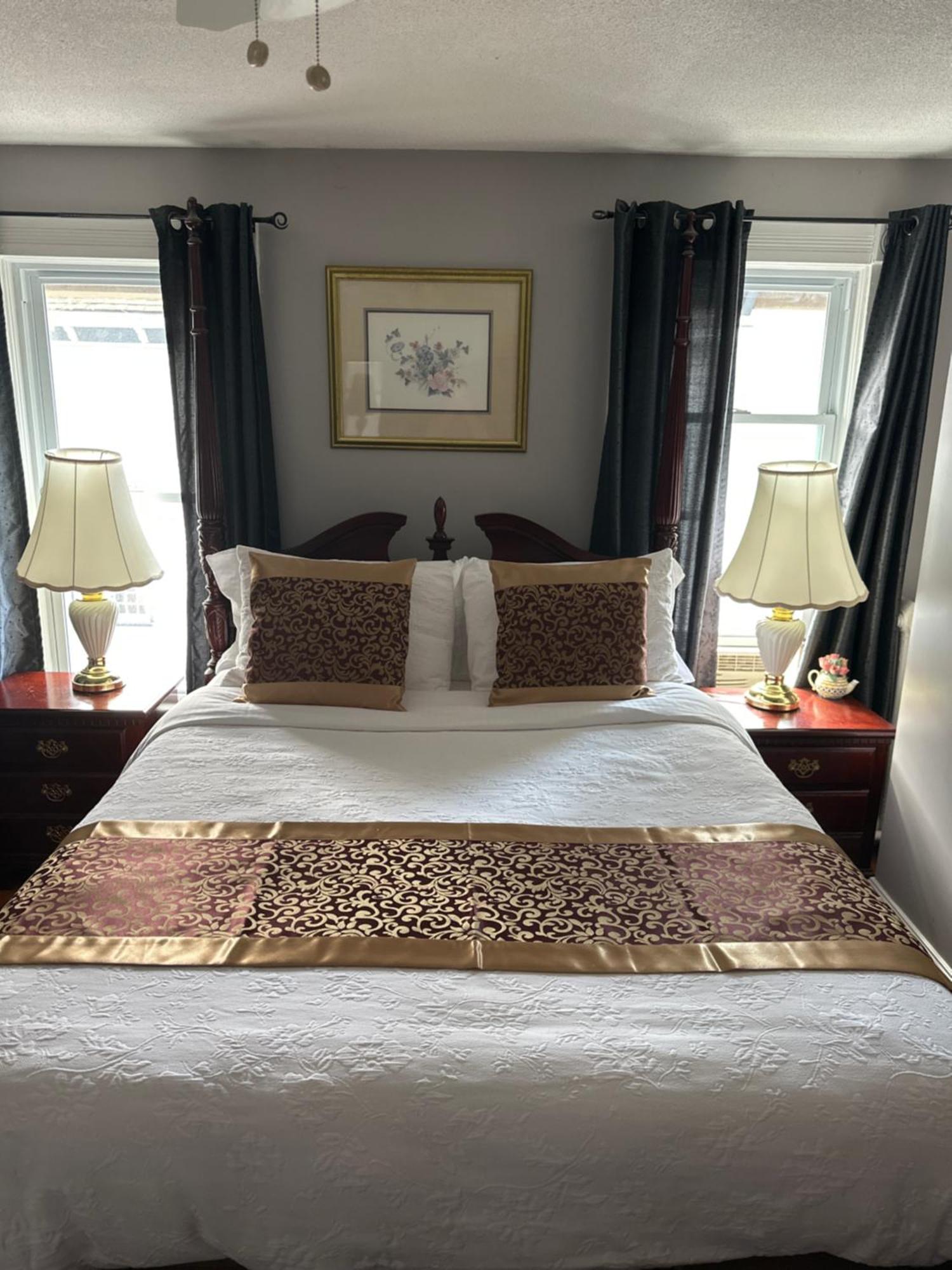 Queen Suite
