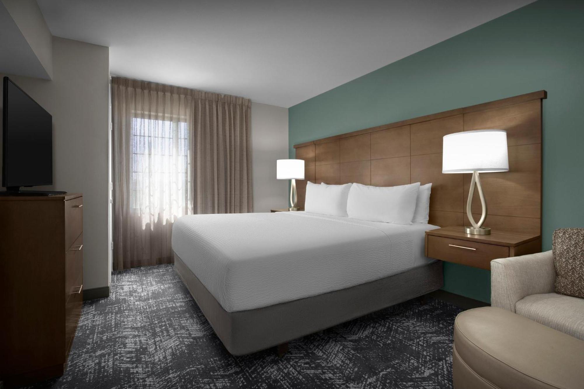 Two-Bedroom Suite - Non-Smoking