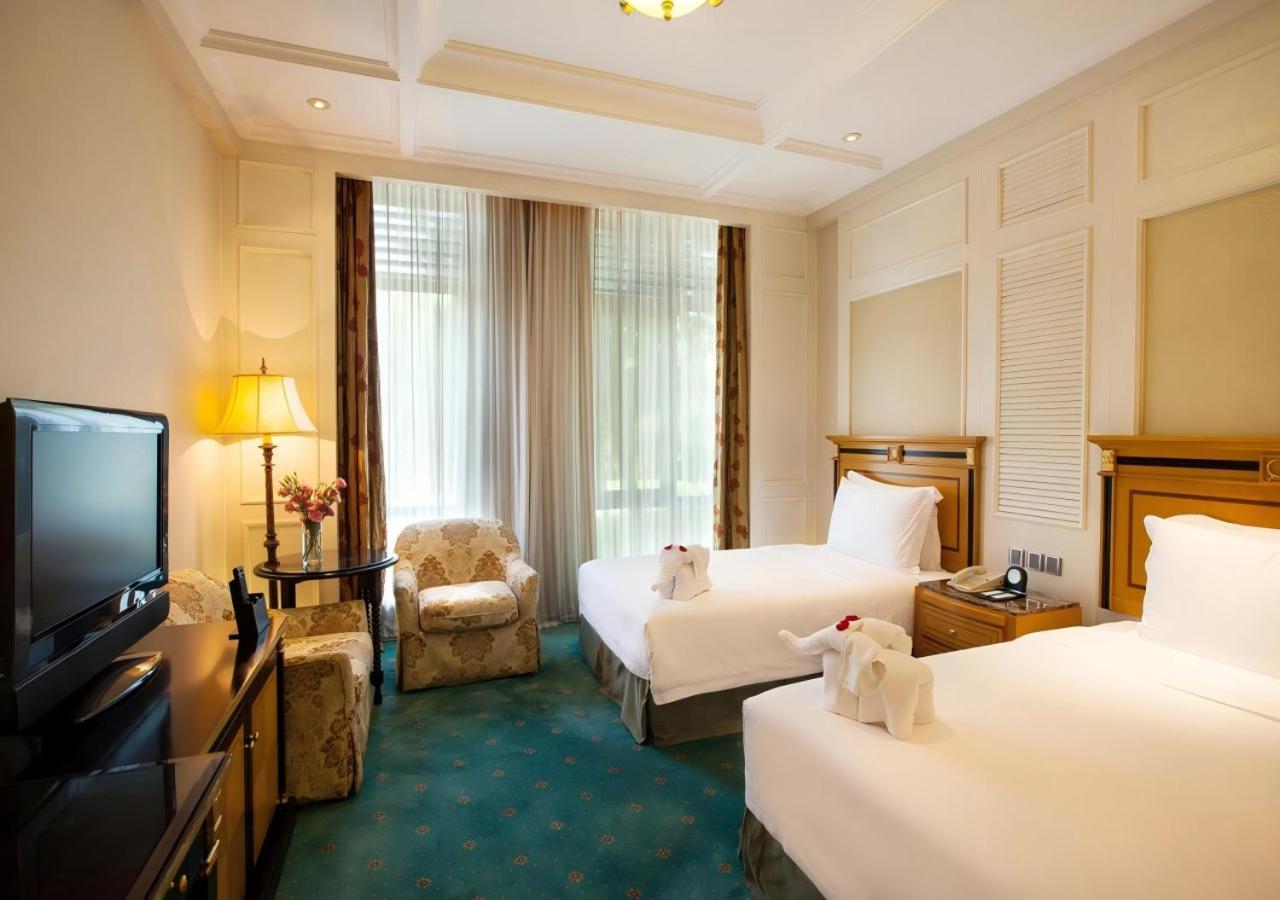 Double Room Mountain View