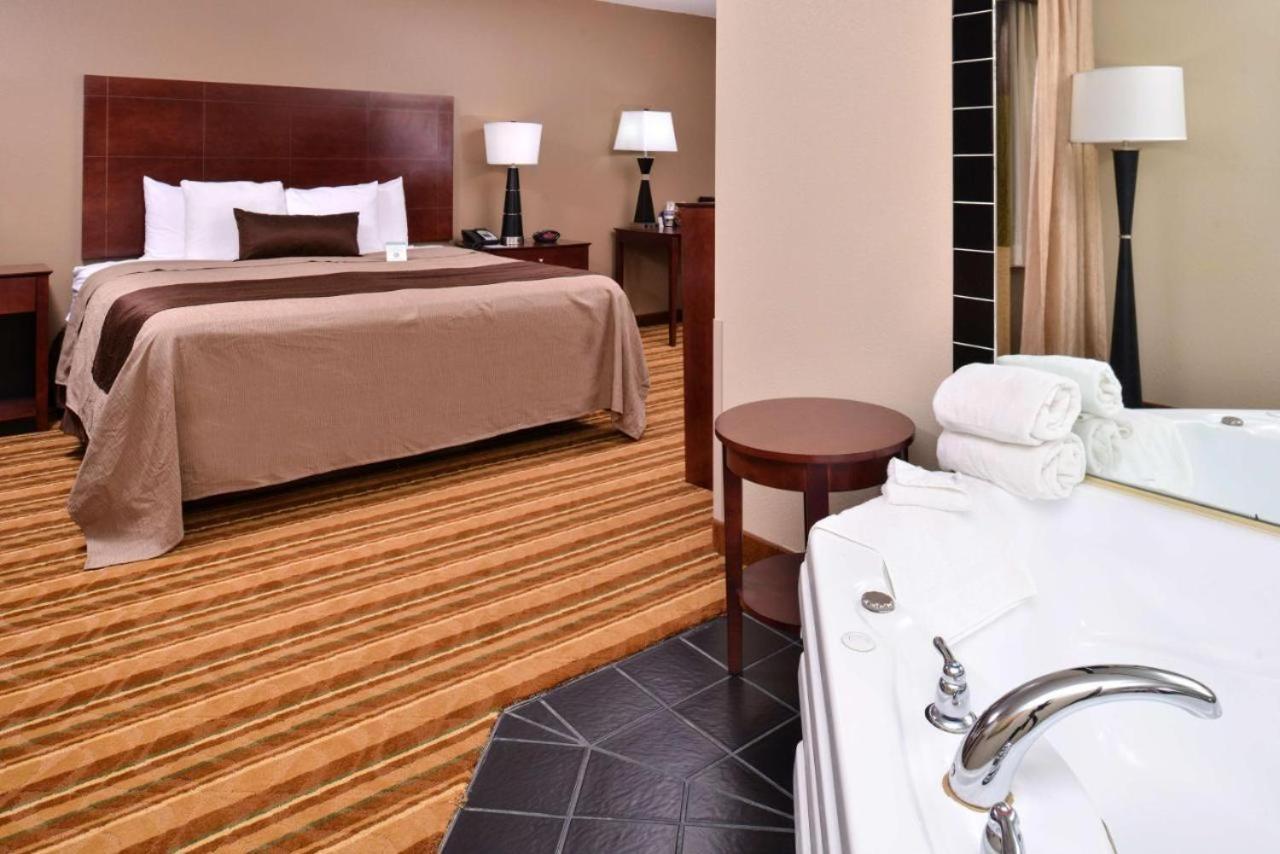 Triple Room Whirlpool Non Smoking