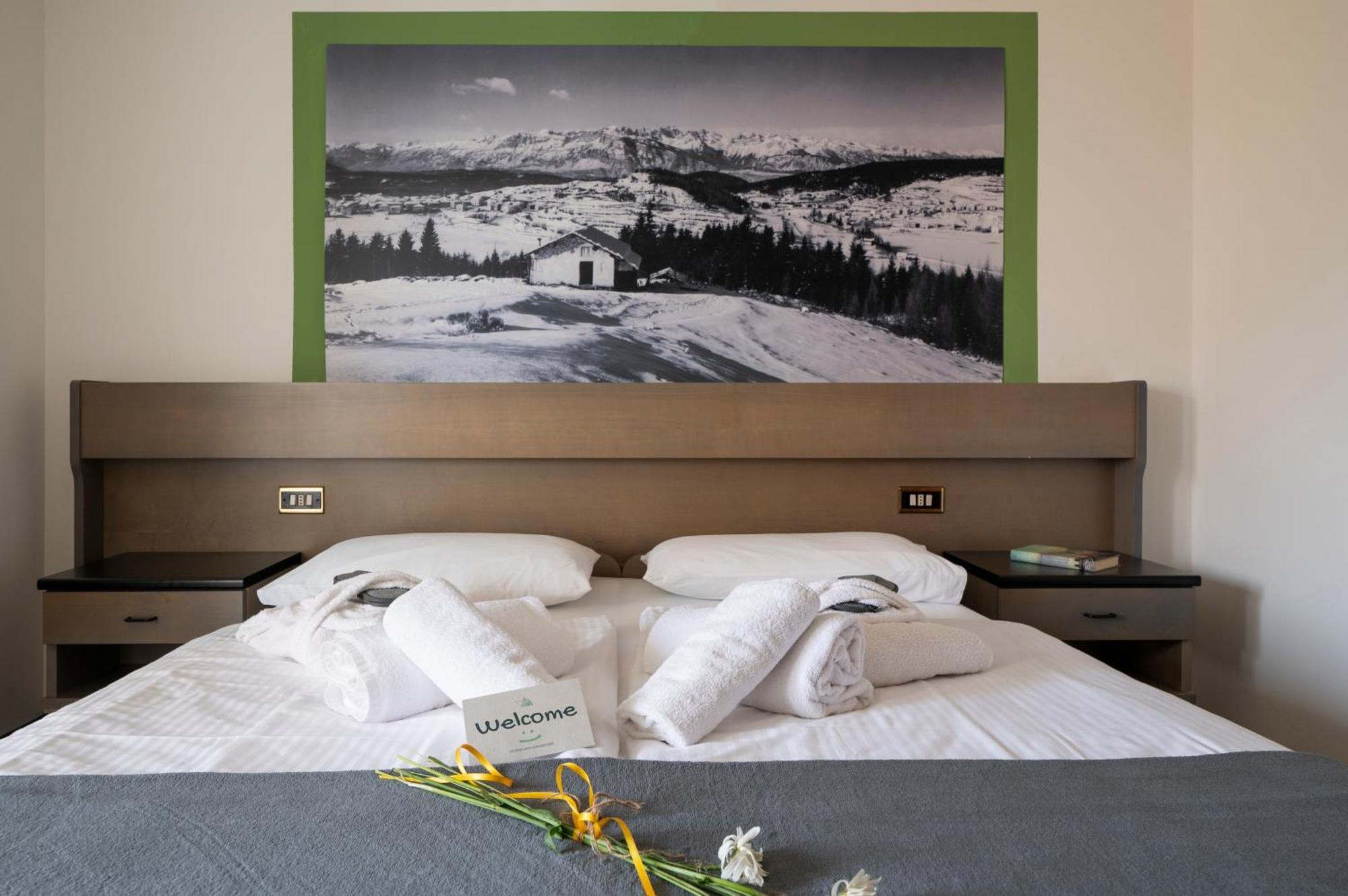 Double or Twin Room Balcony
