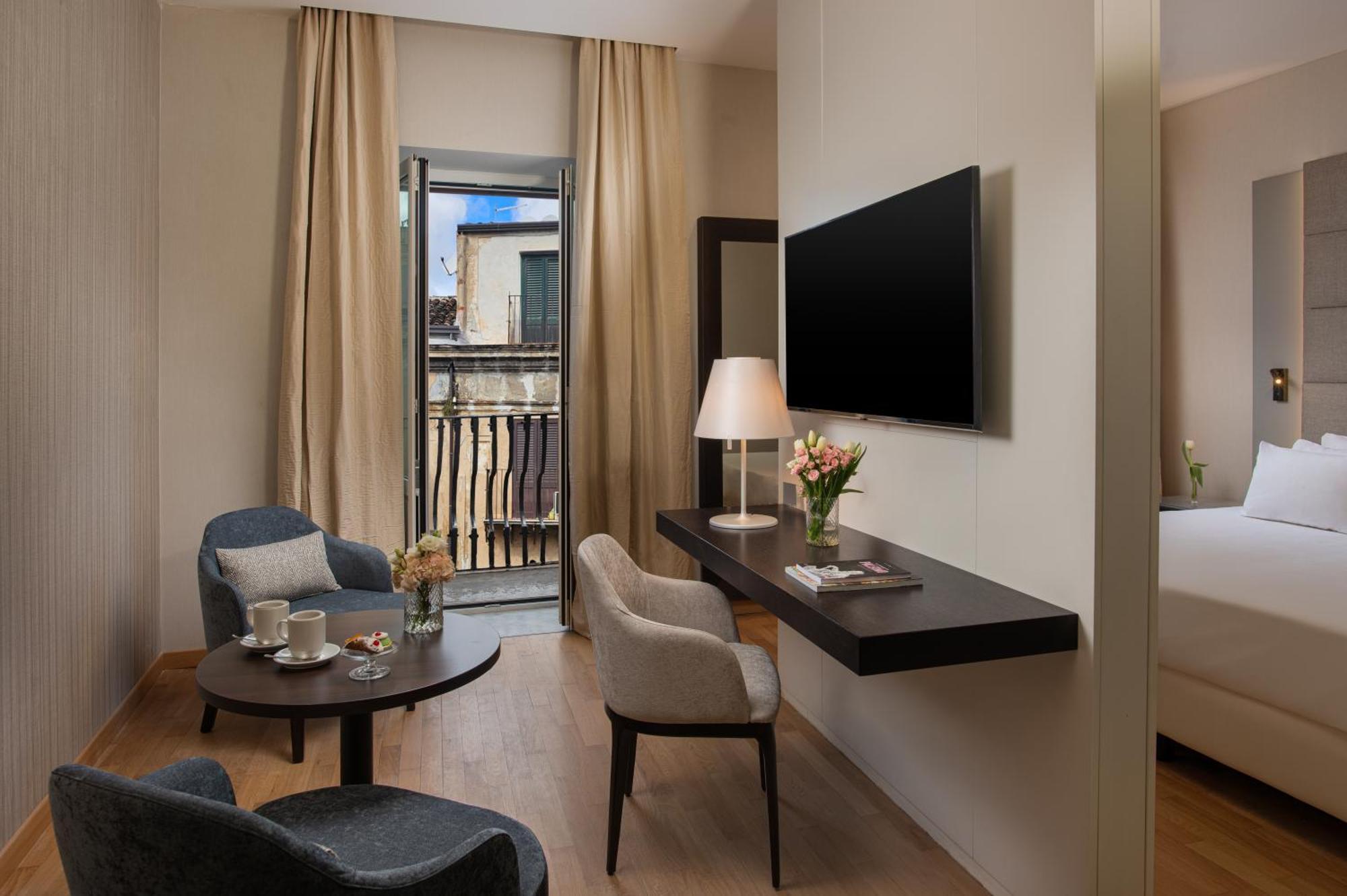 Premium XL Room with Balcony,1706806530:JPEG