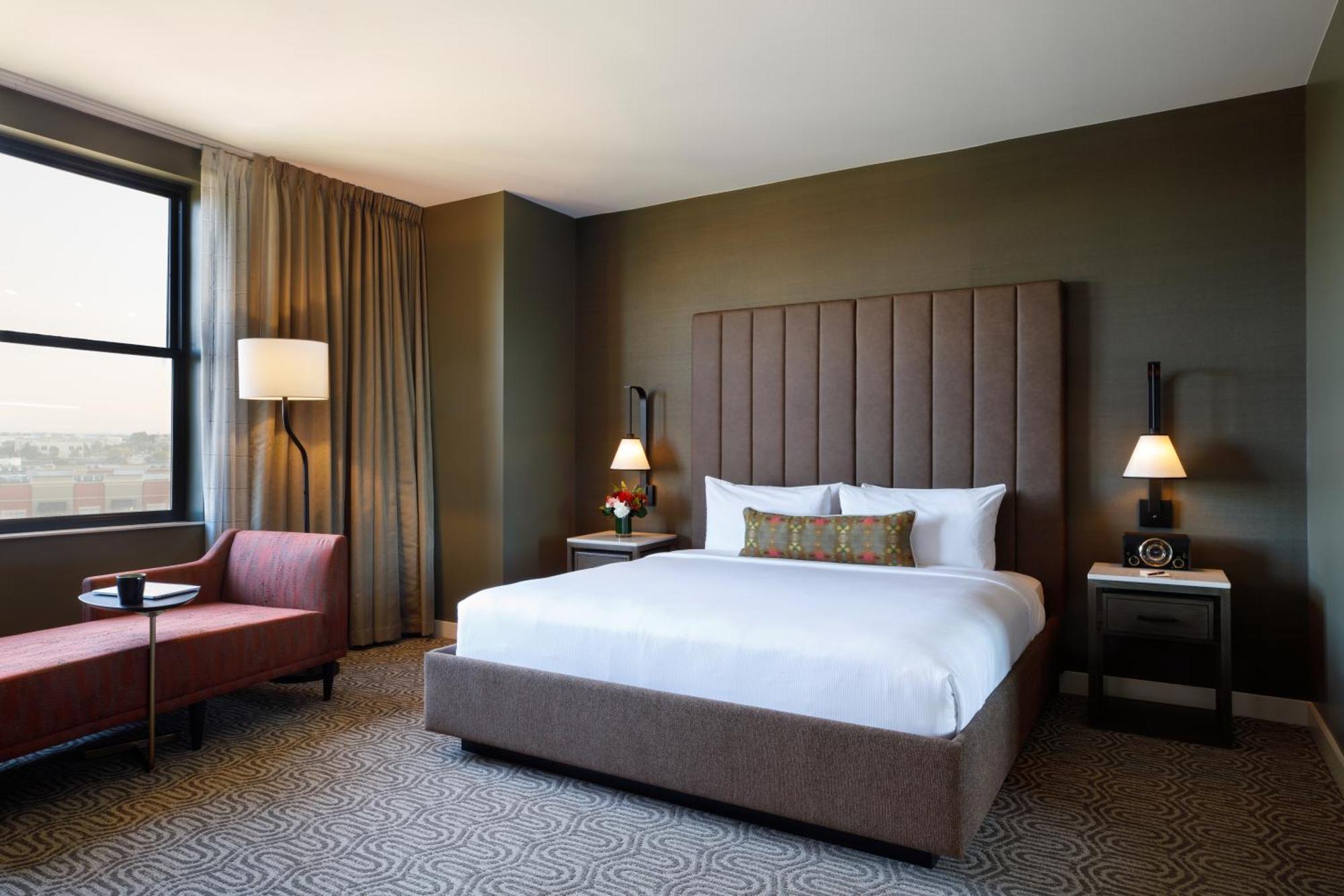 Executive King Room
