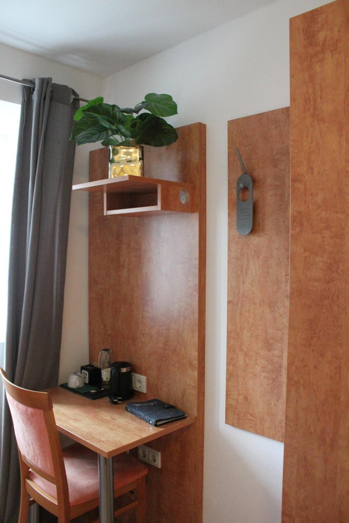 Single Room Bathroom