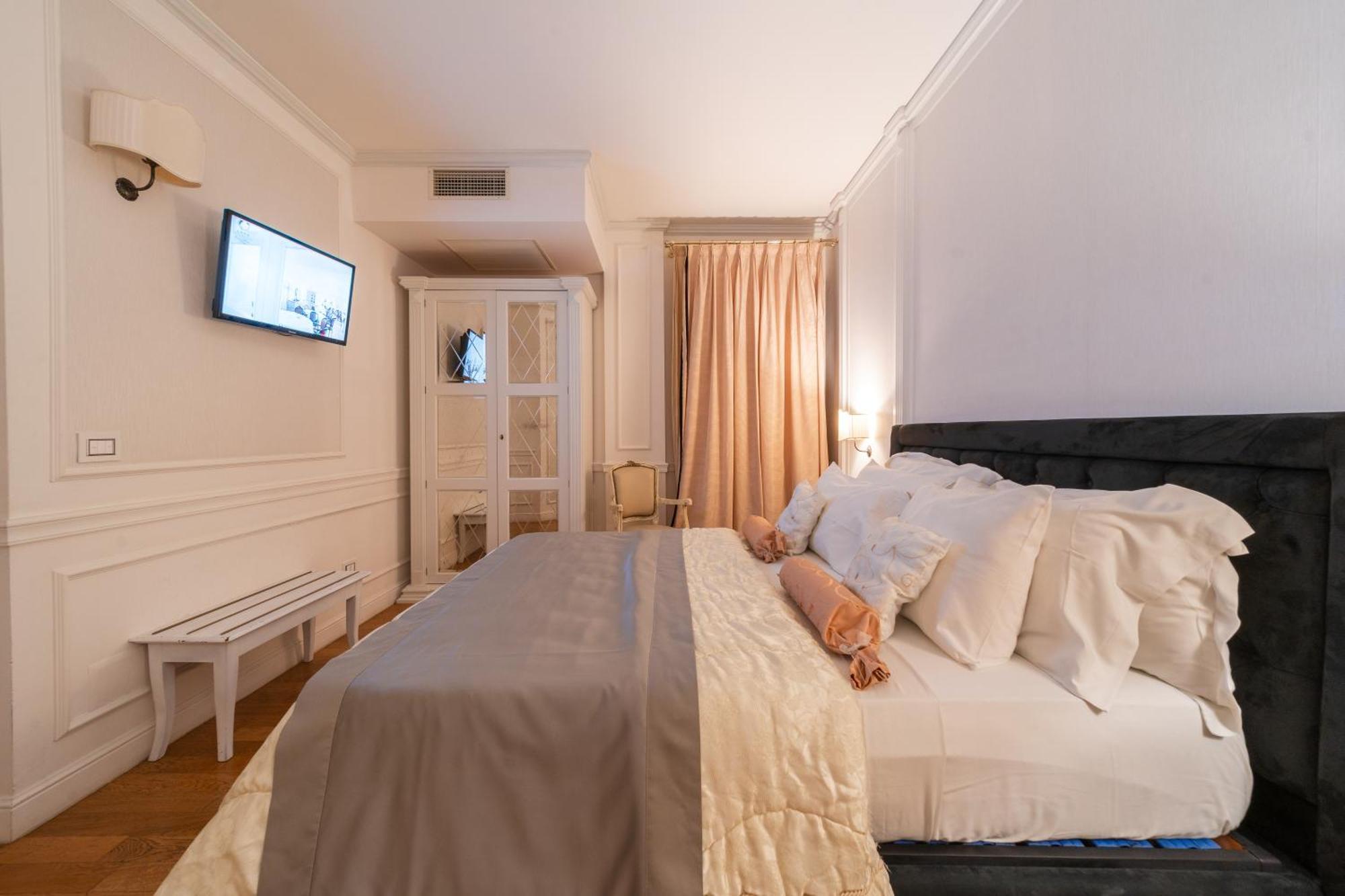 Suite Spa Bath