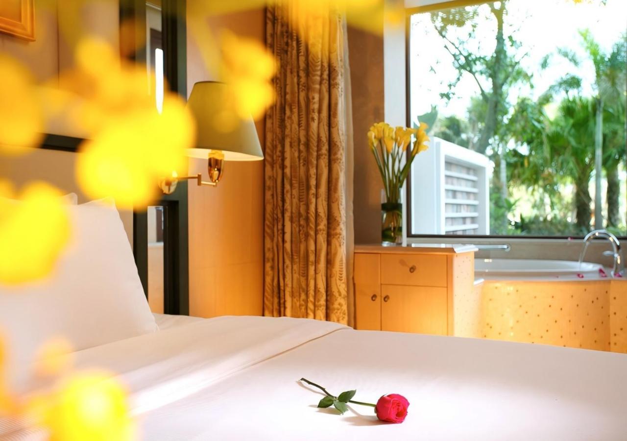 Queen Room Balcony