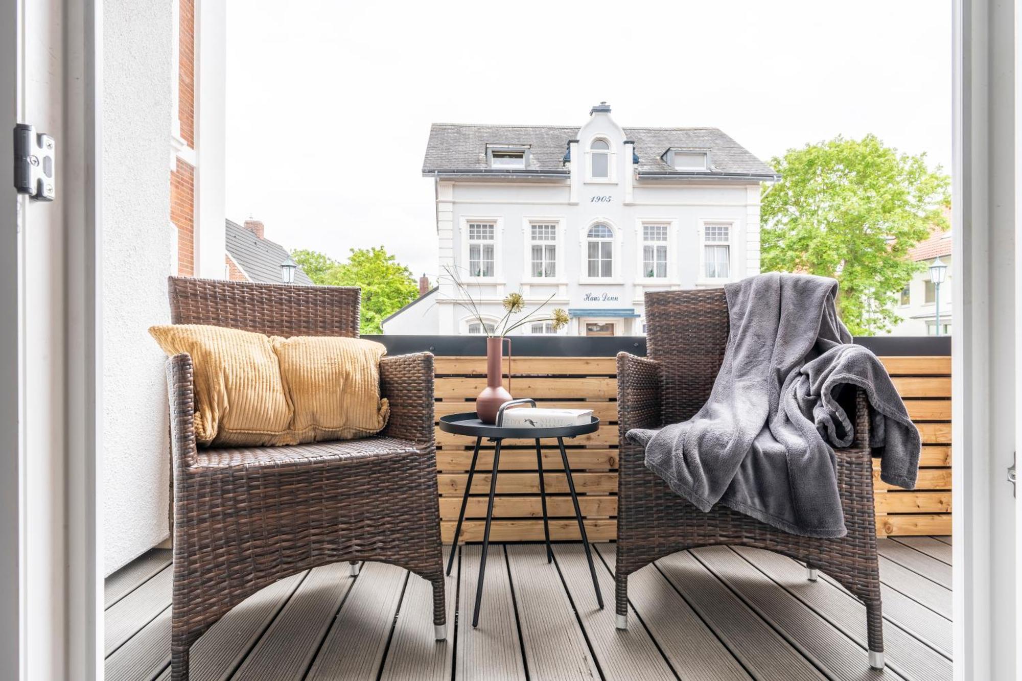 Single Room Balcony
