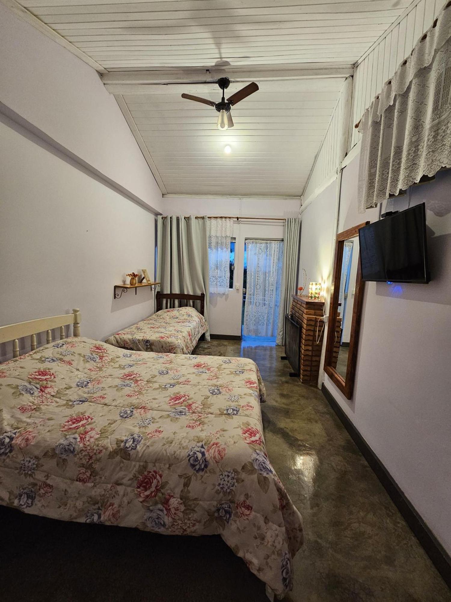 Classic Triple Room